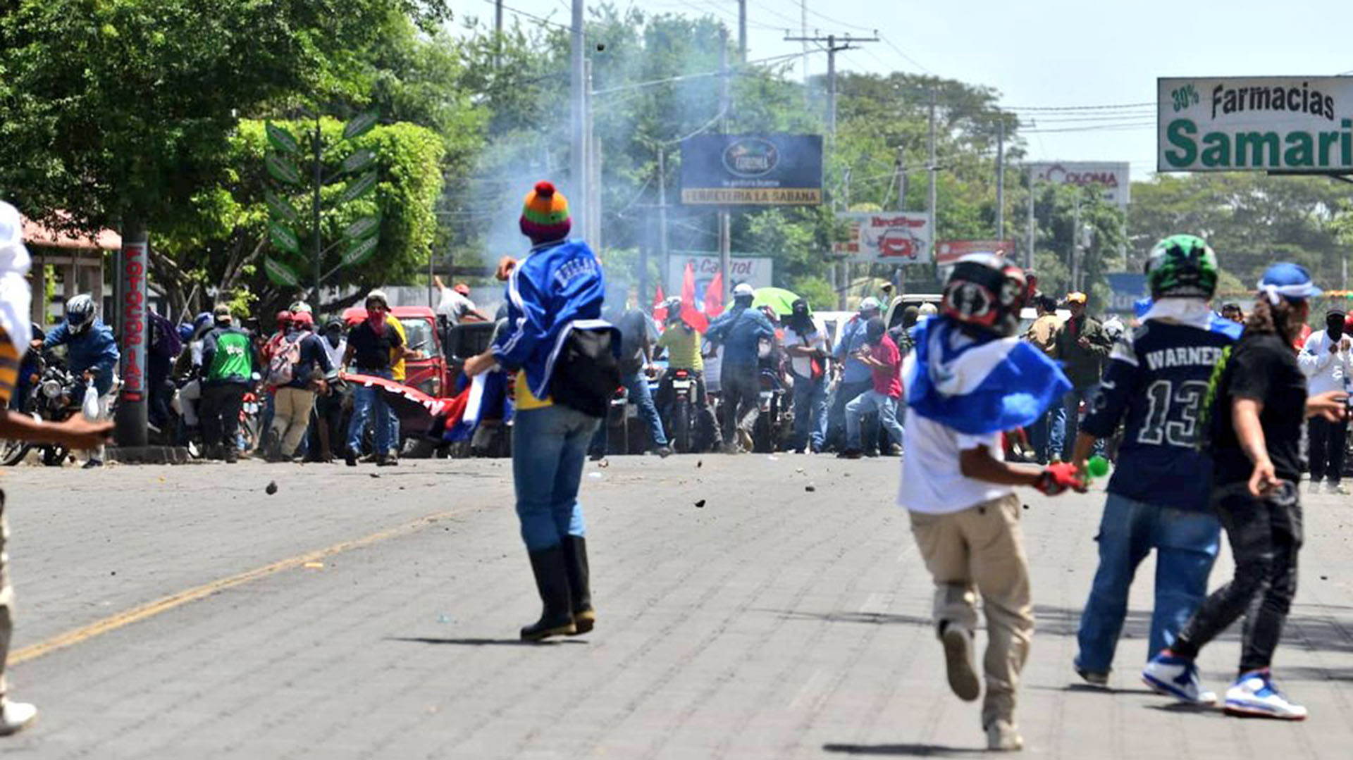 La represión en las protestas de 2018 (@SOSnicaragua11/Archivo)