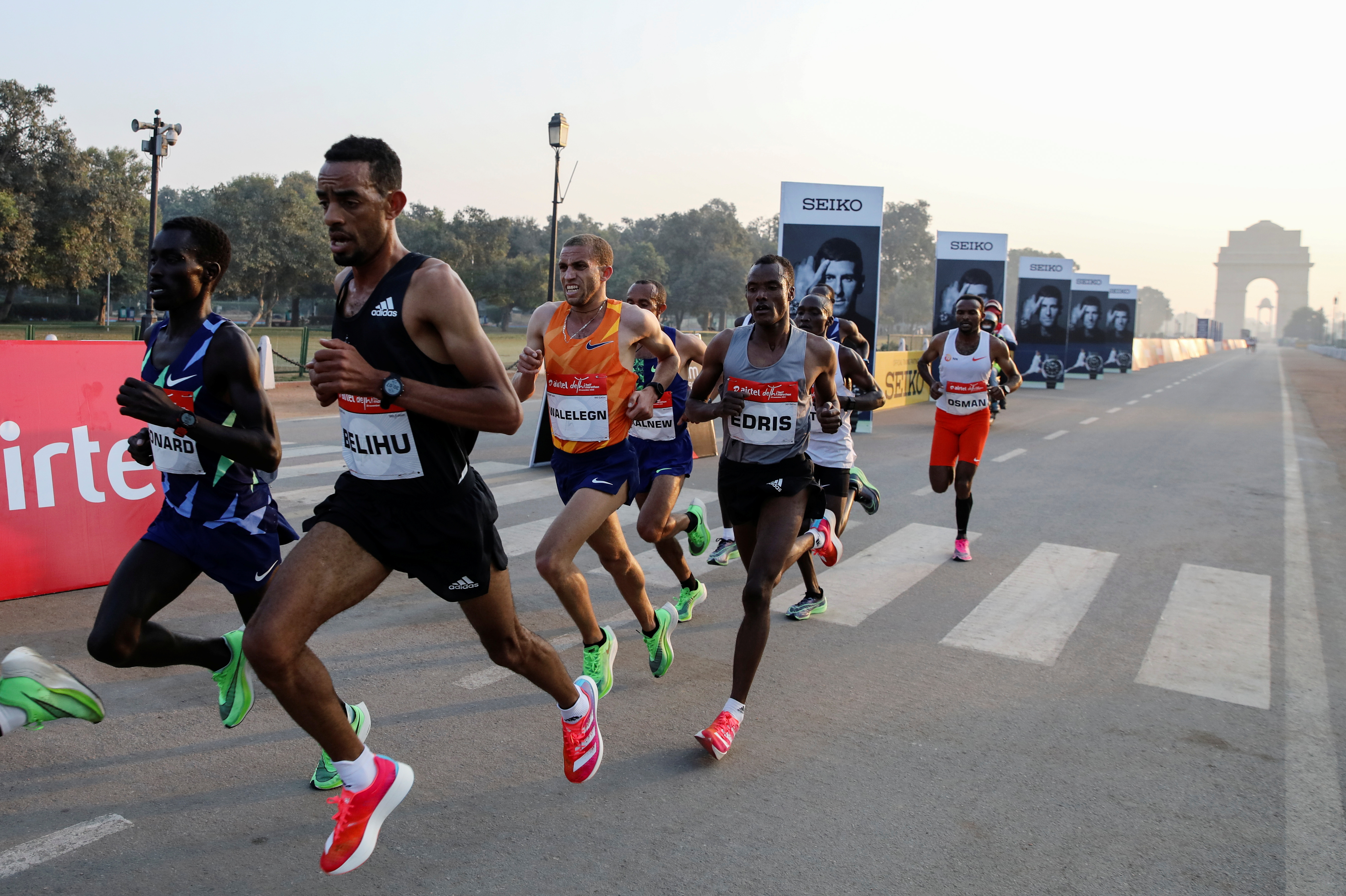 Existen carreras, grupos de corredores, que son ideales para conocer personas que les guste el running (Reuters)