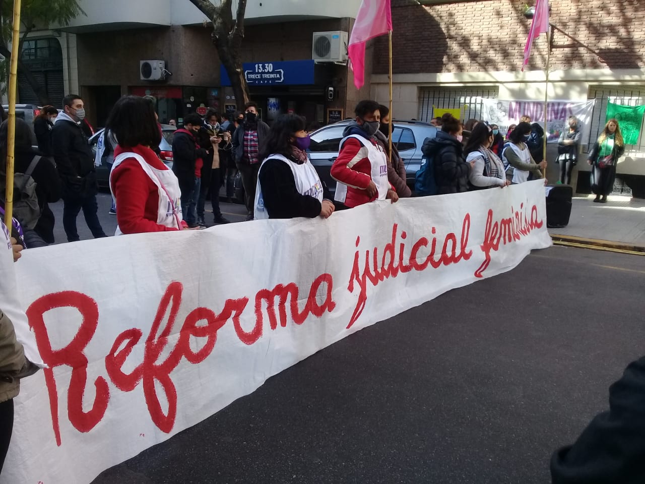 Organizaciones sociales y colectivos de mujeres se reunieron por Luna y para pedir una reforma judicial feminista