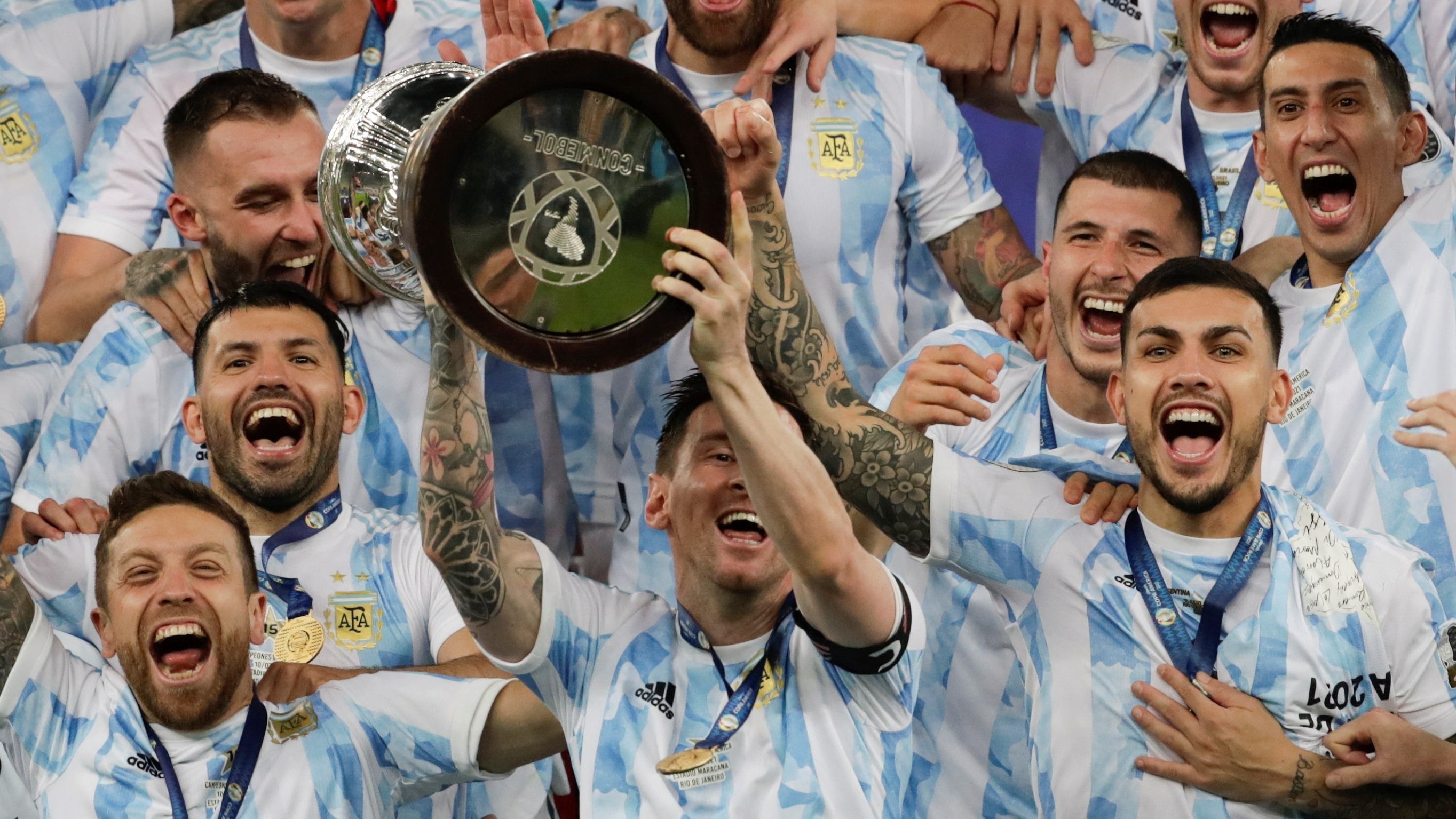 Argentina figura segundo en el ranking de favoritos: viene de ser campeón de América (EFE/Antonio Lacerda)
