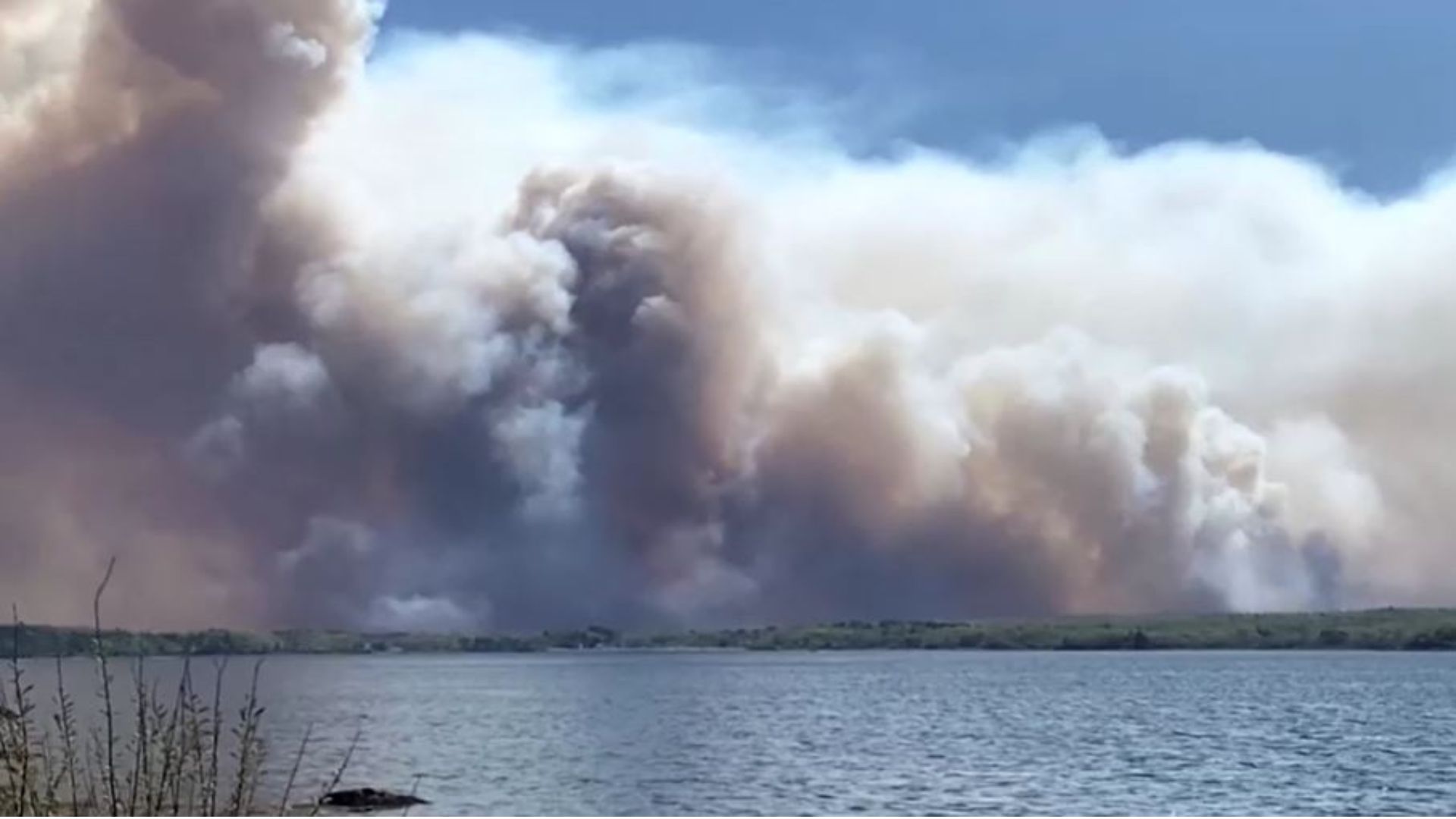 Video: humo de los incendios forestales de Canadá llegó a diversas regiones de EEUU