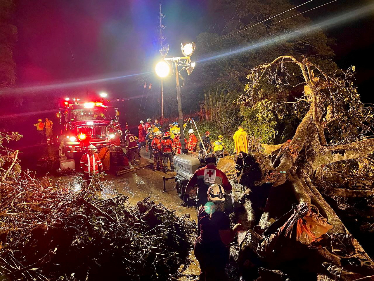 9 muertos y más de 50 heridos dejó un accidente vial a causa de las  intensas lluvias en Costa Rica - Infobae