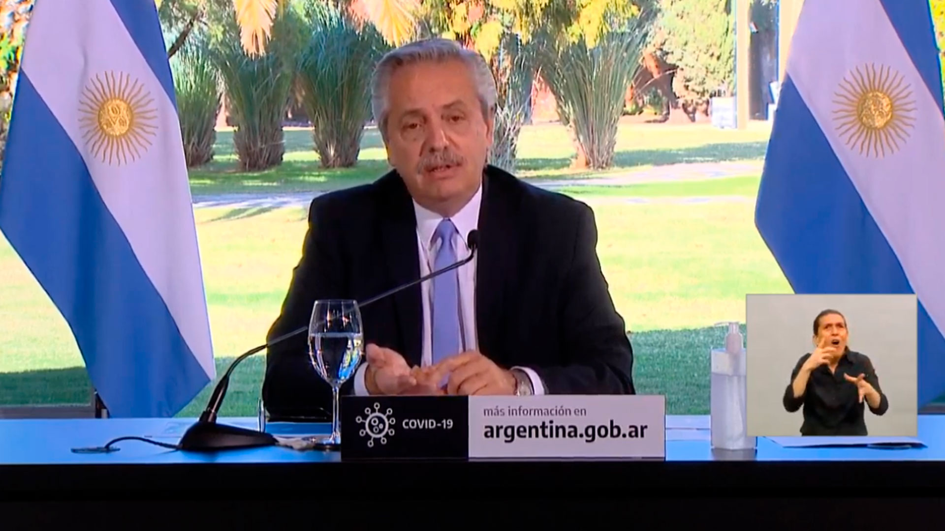 El presidente Fernández encabezó el anuncio en el que se extendió la cuarentena hasta el próximo 17 de julio