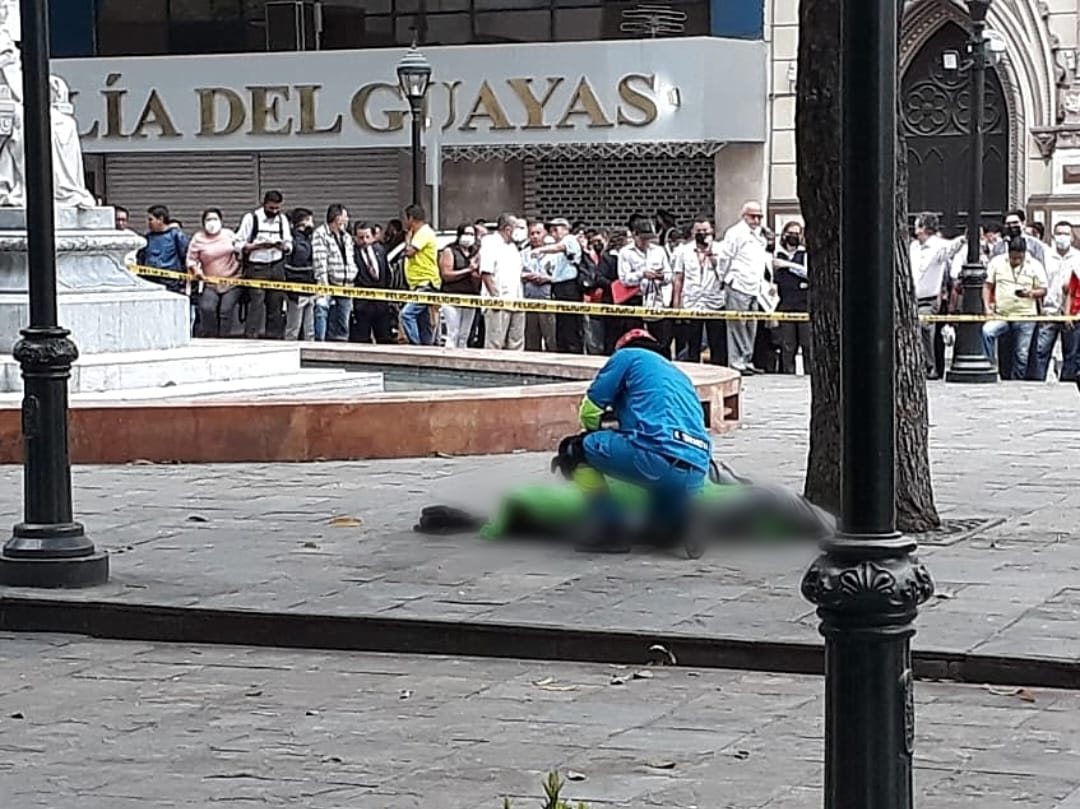Edgar Escobar fue asesinado a tiros frente a la Fiscalía del Guayas. (Foto: Fiscalía General del Estado).