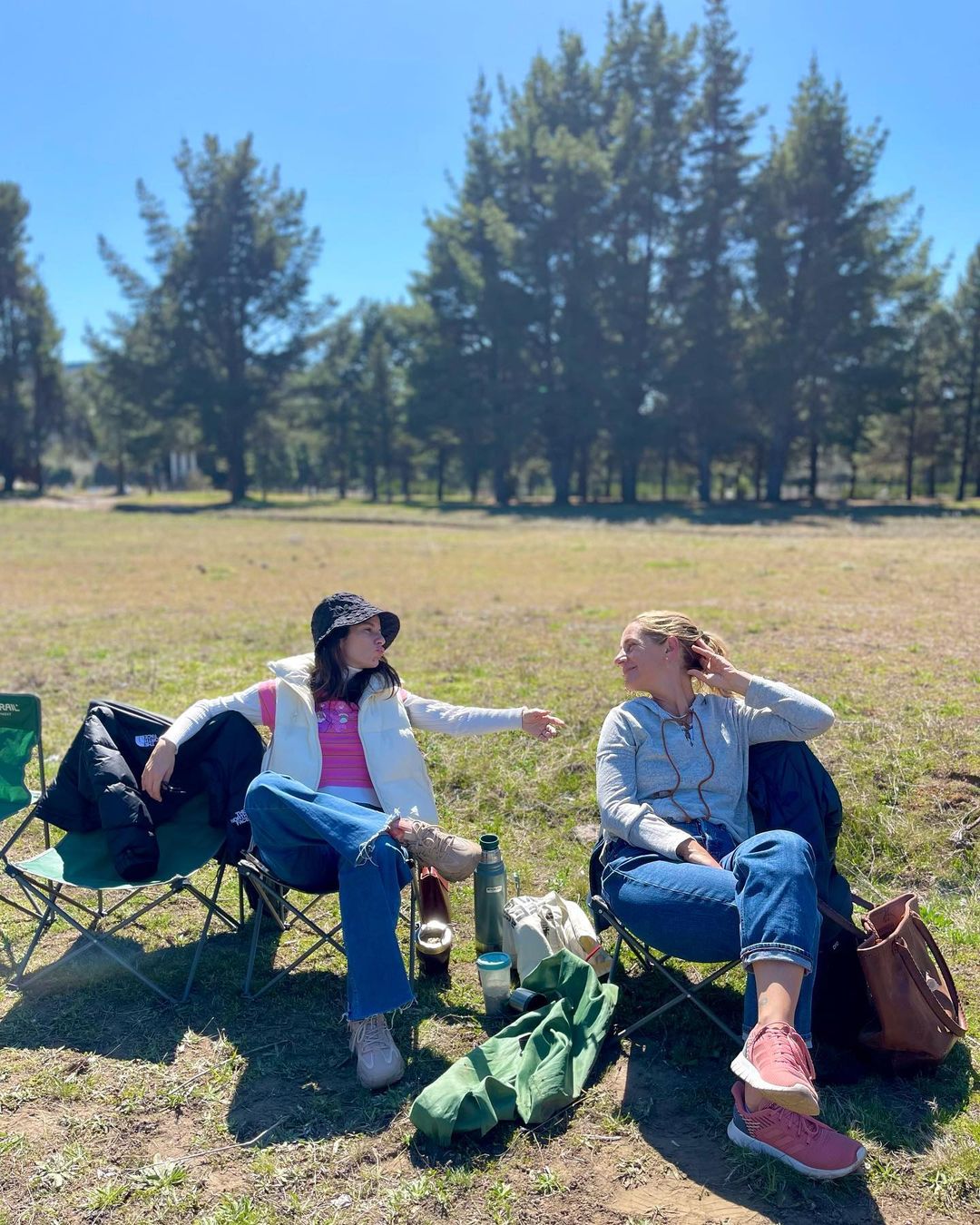 Las vacaciones de Gime Accardi y Nico Vázquez en San Martín de los Andes