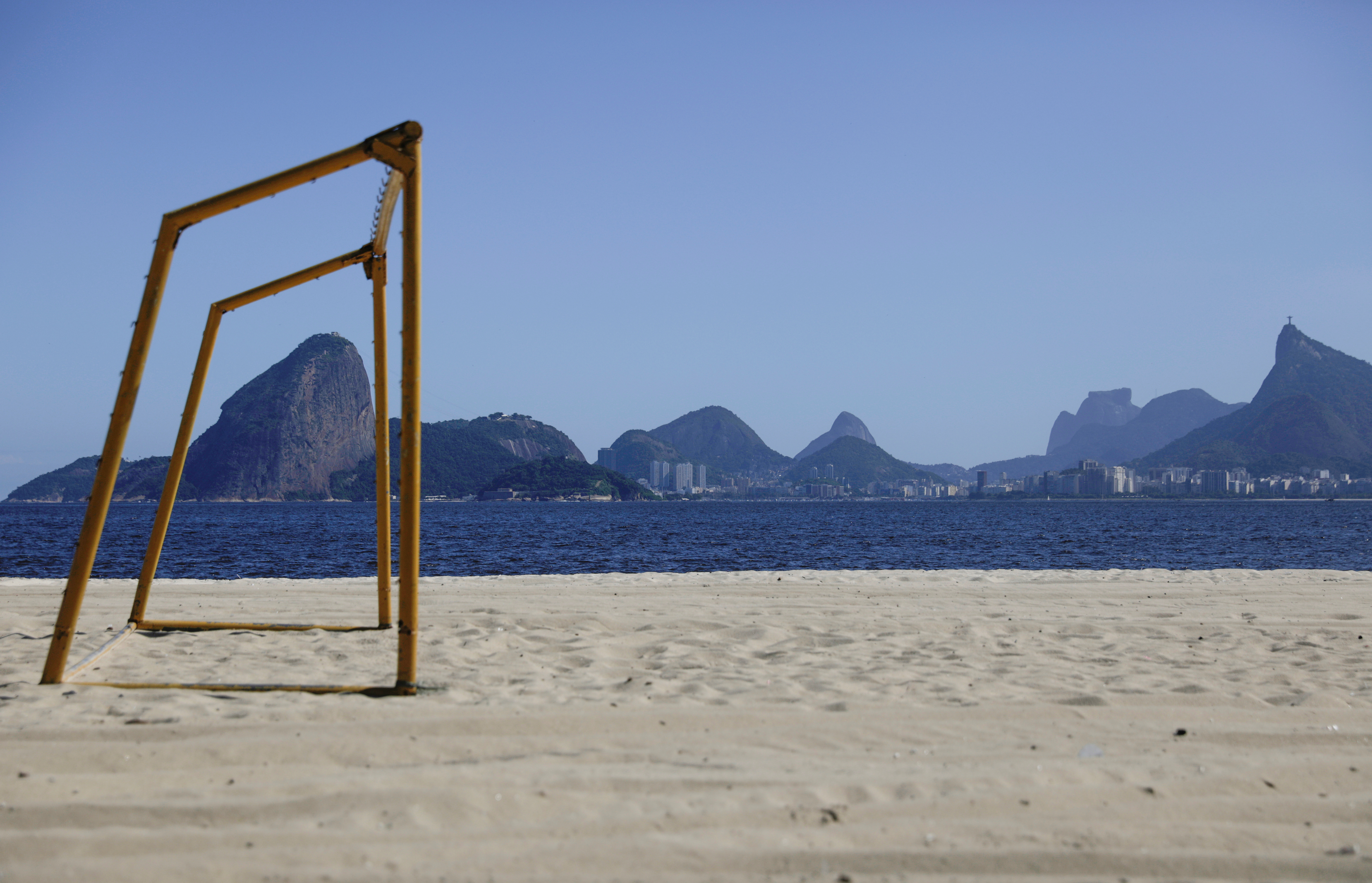 Las playas de Río de Janeiro, sorprendentemente vacías (REUTERS/Ricardo Moraes)