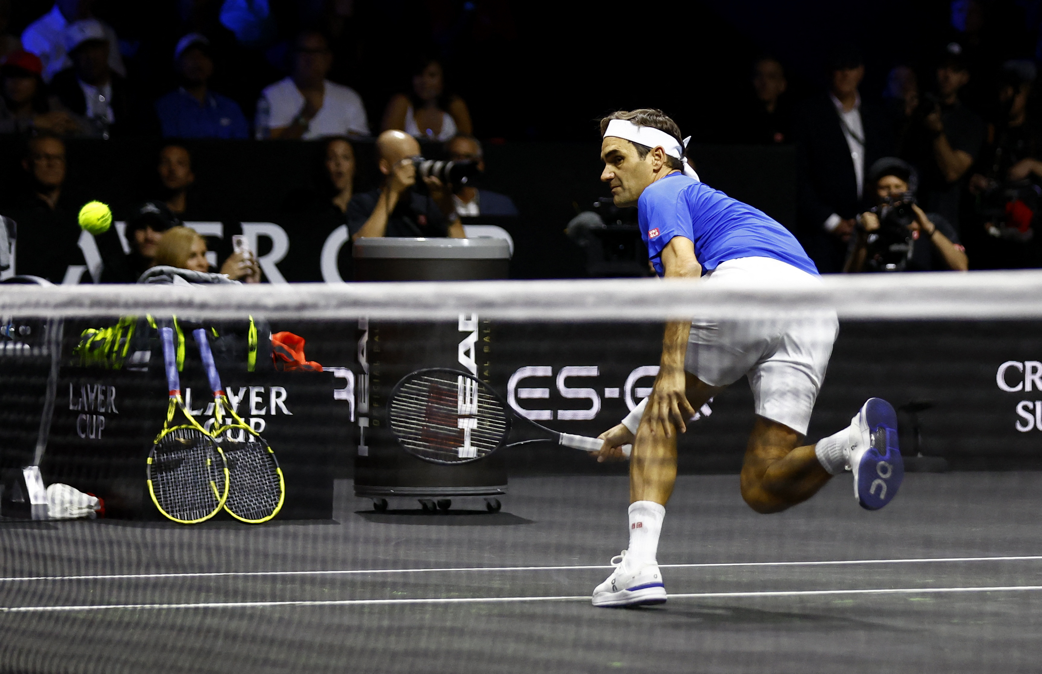 Roger Federer dio su máximo potencial junto a Rafael Nadal en su último partido como tenista profesional (Foto: Reuters)