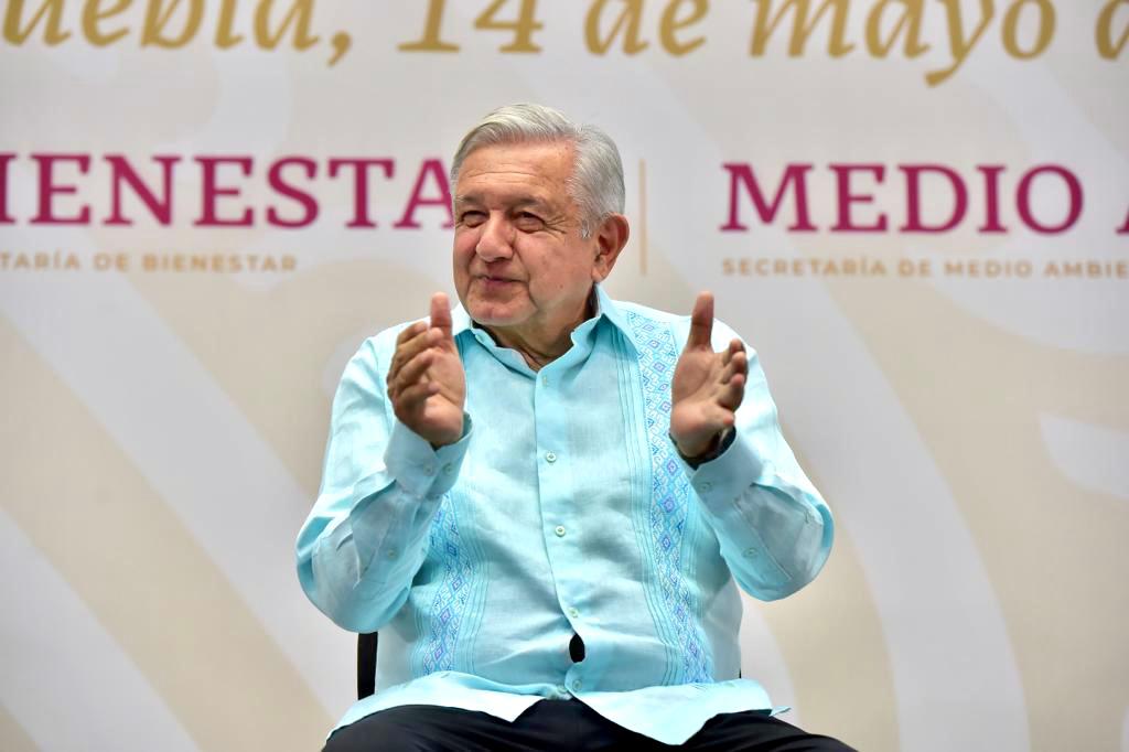 El dictador Miguel Díaz-Canel de Cuba informó que pese a la defensa de AMLO y países del Caribe no asistirá a la Cumbre de las Américas   (Foto: Presidencia de México)