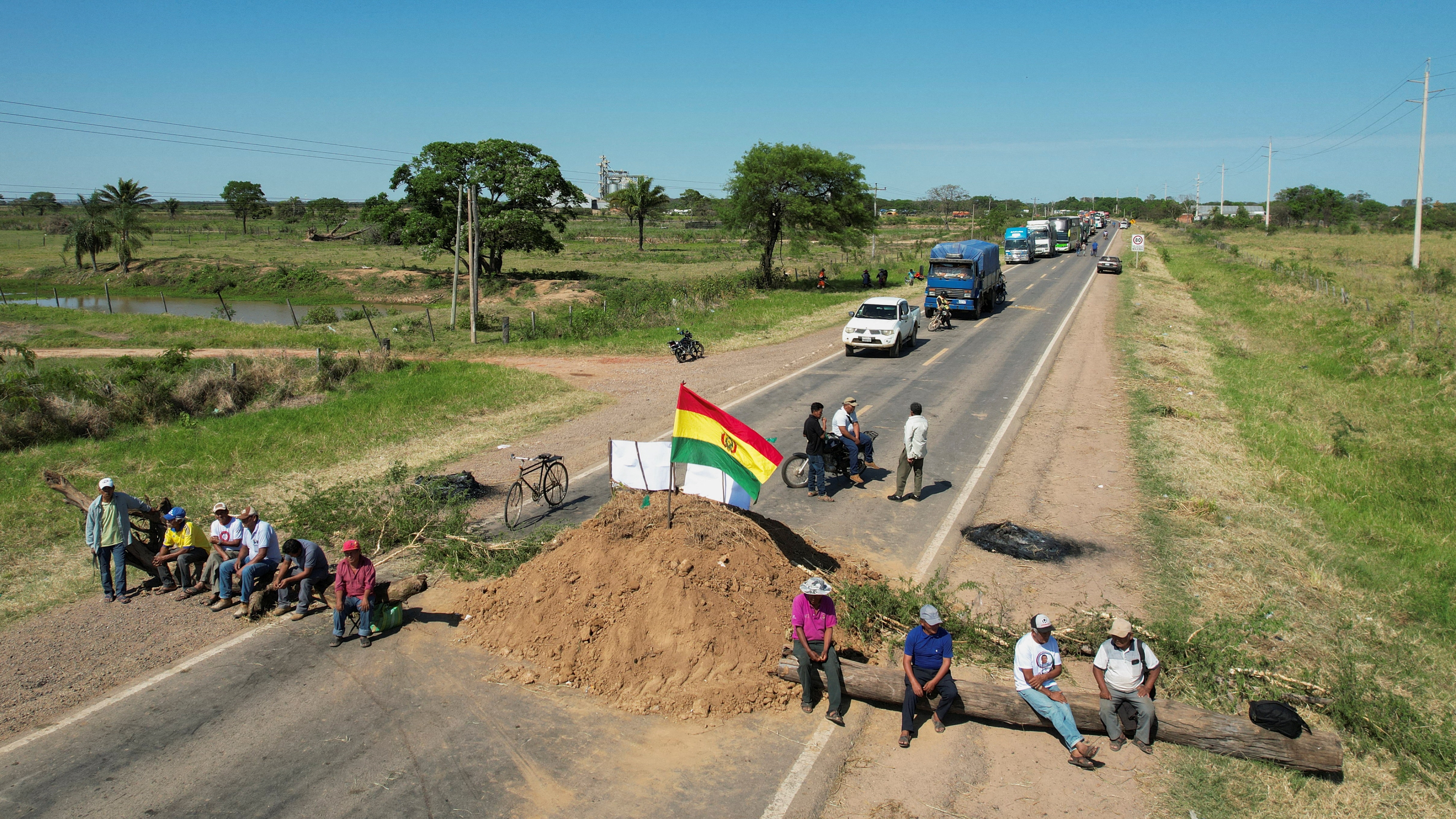 Bolivia ampli&oacute; por 90 d&iacute;as el estado de excepci&oacute;n ante el riesgo de nuevas movilizaciones y espera la aprobaci&oacute;n del Parlamento