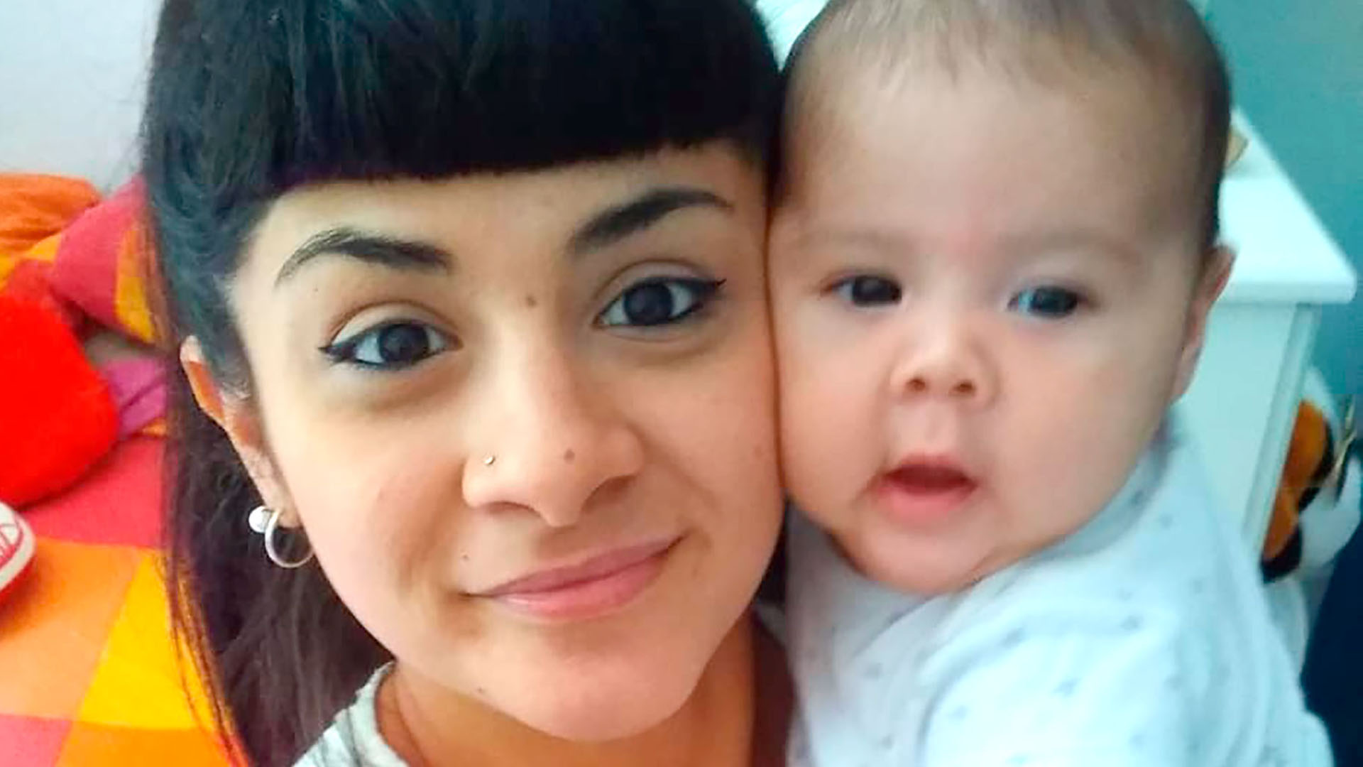 Paula Yasmina Guerrero y su hijo Milo
