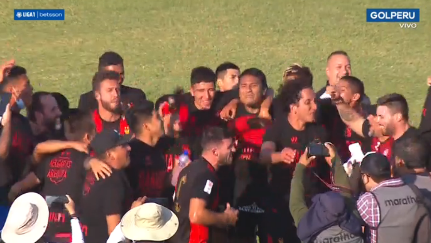 La emotiva celebración de Melgar tras ganar el Torneo Apertura en Sullana 