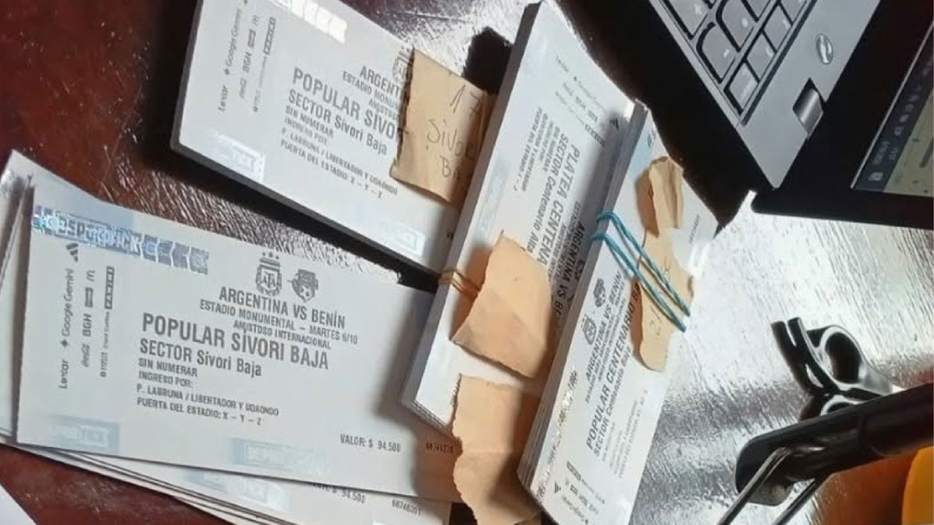 Vend&iacute;an tours desde Misiones para la despedida de Messi y promocionaban las entradas por TV: cayeron al salir del Monumental