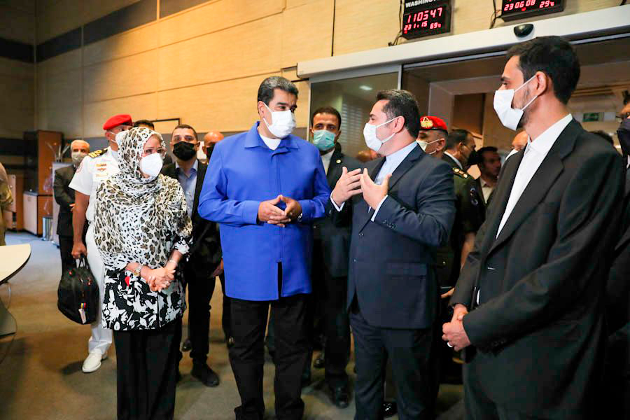 Nicolás Maduro, en Irán. Desde allí felicitó al presidente argentino
