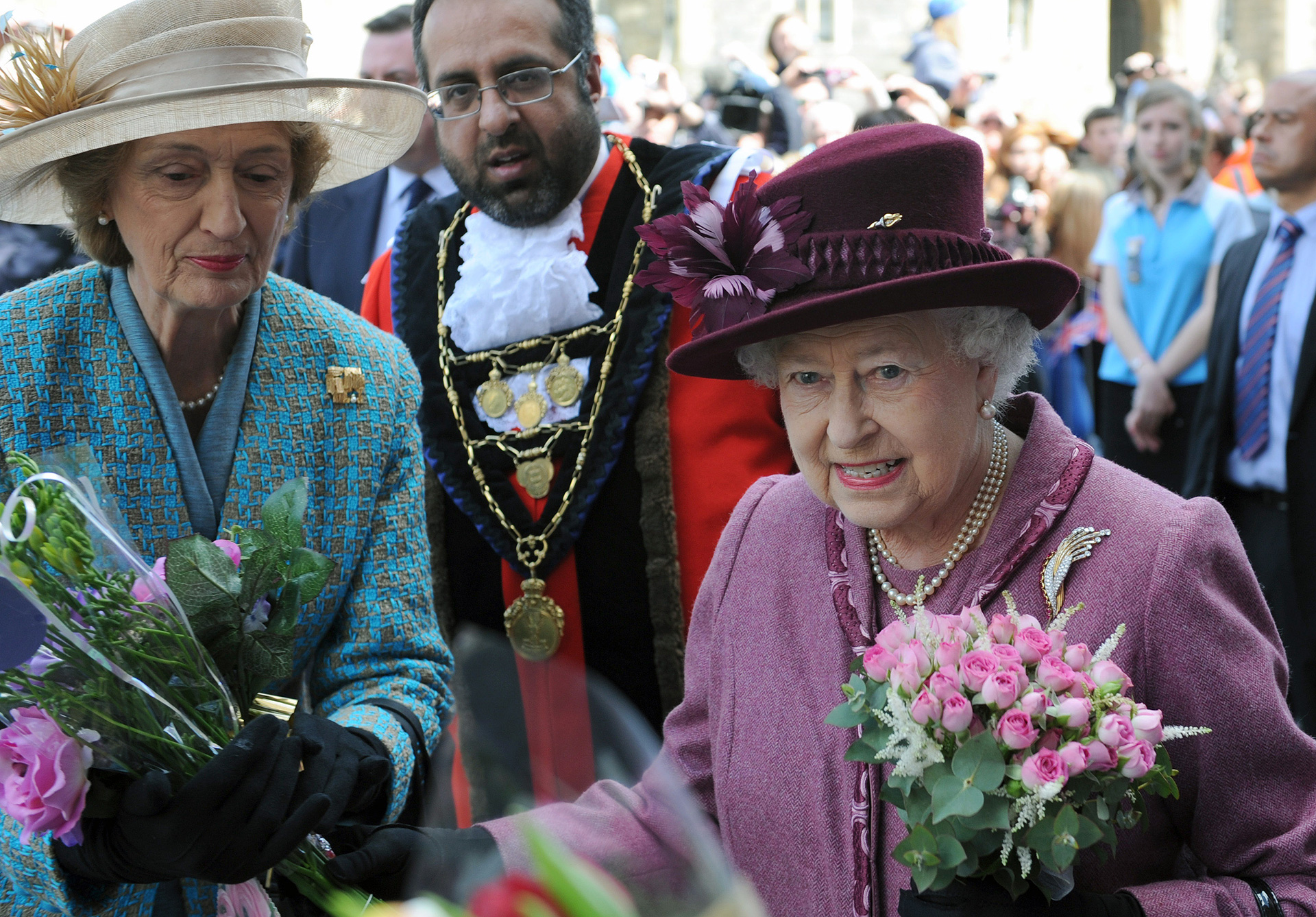 Lady Susan Hussey con Isabel II (Getty Images)