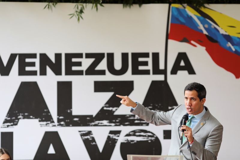 El gobierno interino de Juan Guaidó llamó a los venezolanos a "dejar sola" a la dictadura el 6D, y convocó a participar de la consulta popular (REUTERS/Manaure Quintero)