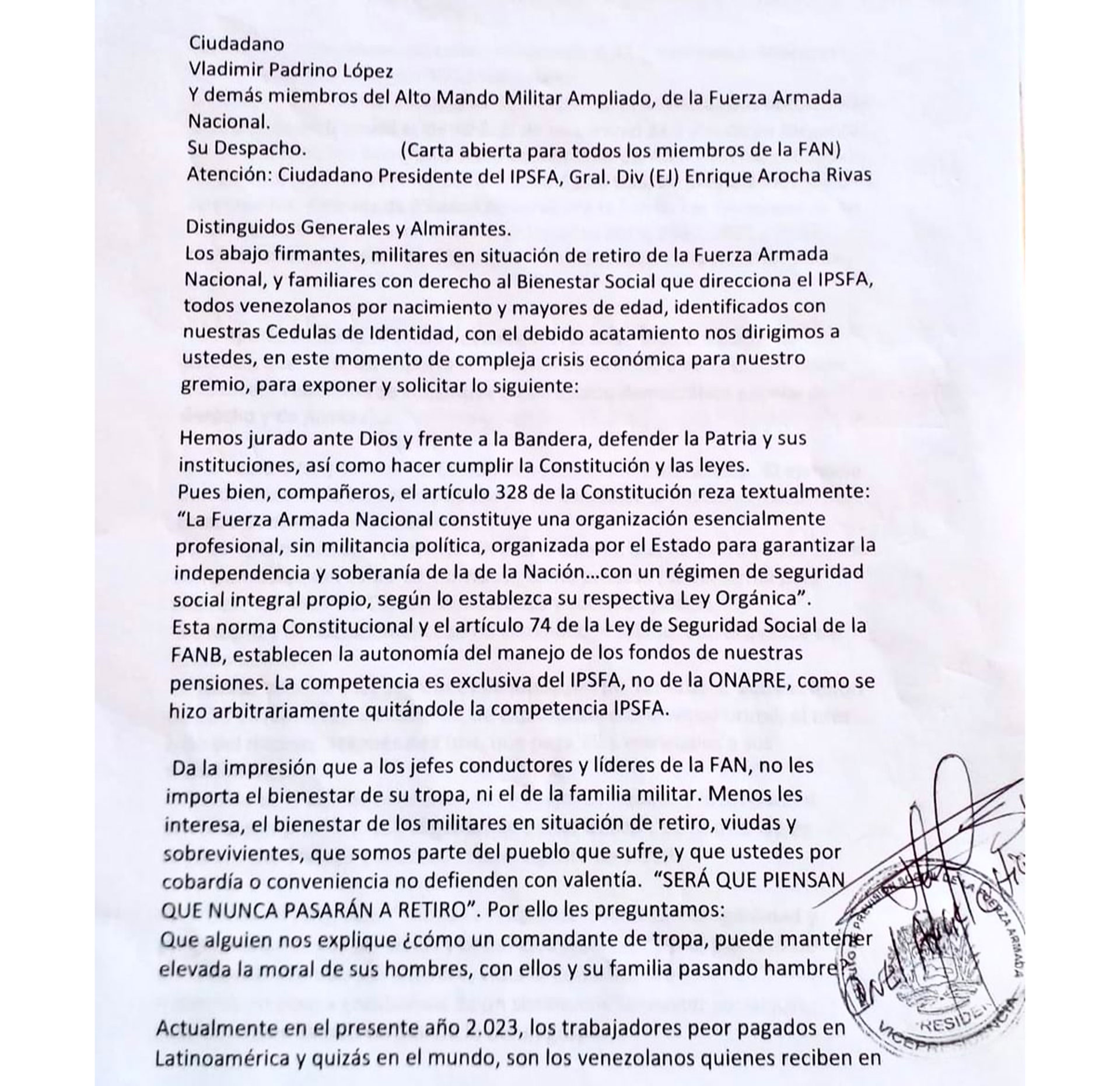 La comunicación finalmente fue entregada al Coronel Chiquito