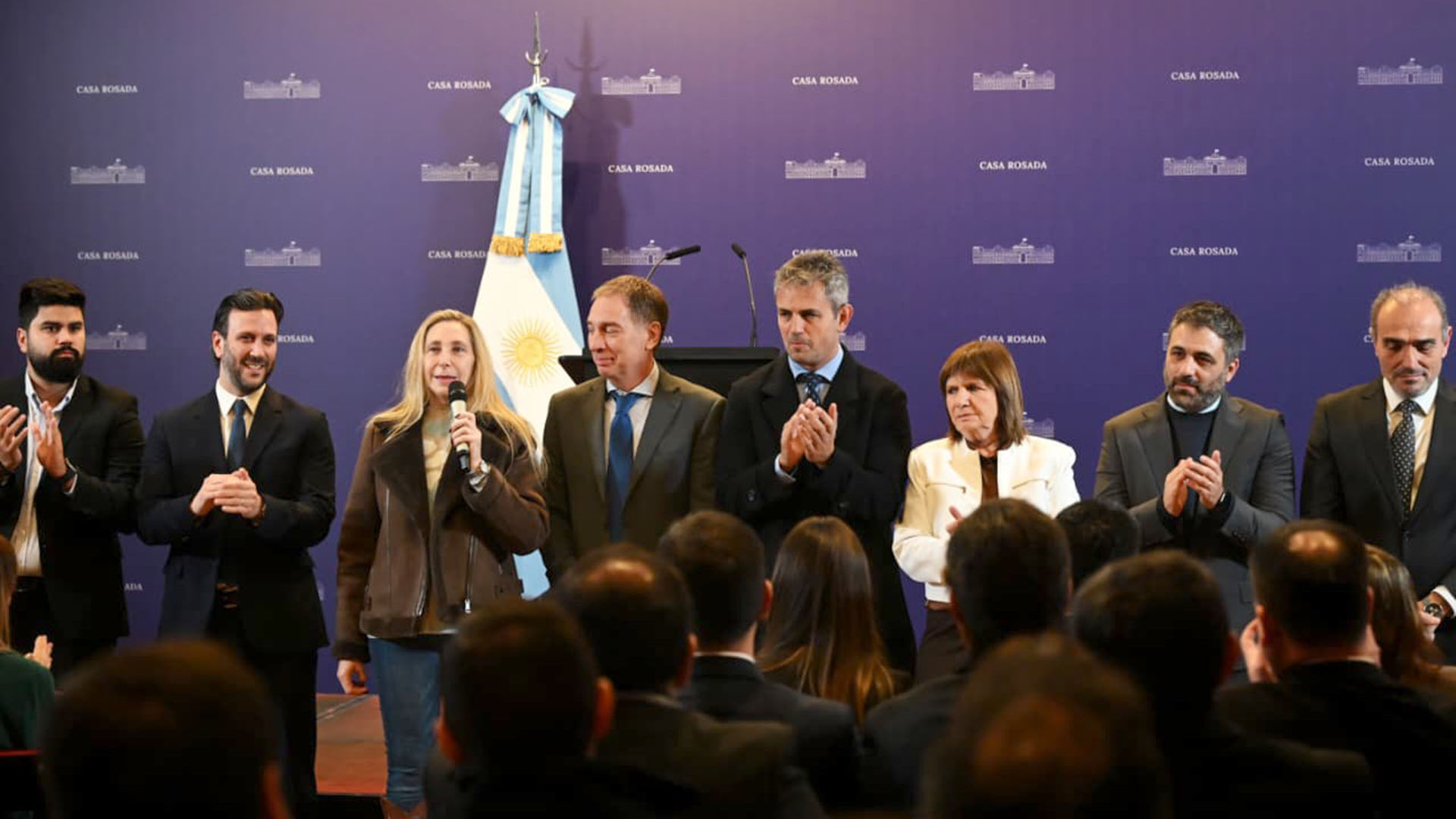 Javier Milei quiere modificar la Carta Org&aacute;nica del Banco Central e impulsar&aacute; la reforma pol&iacute;tica y cambios en Inocencia Fiscal