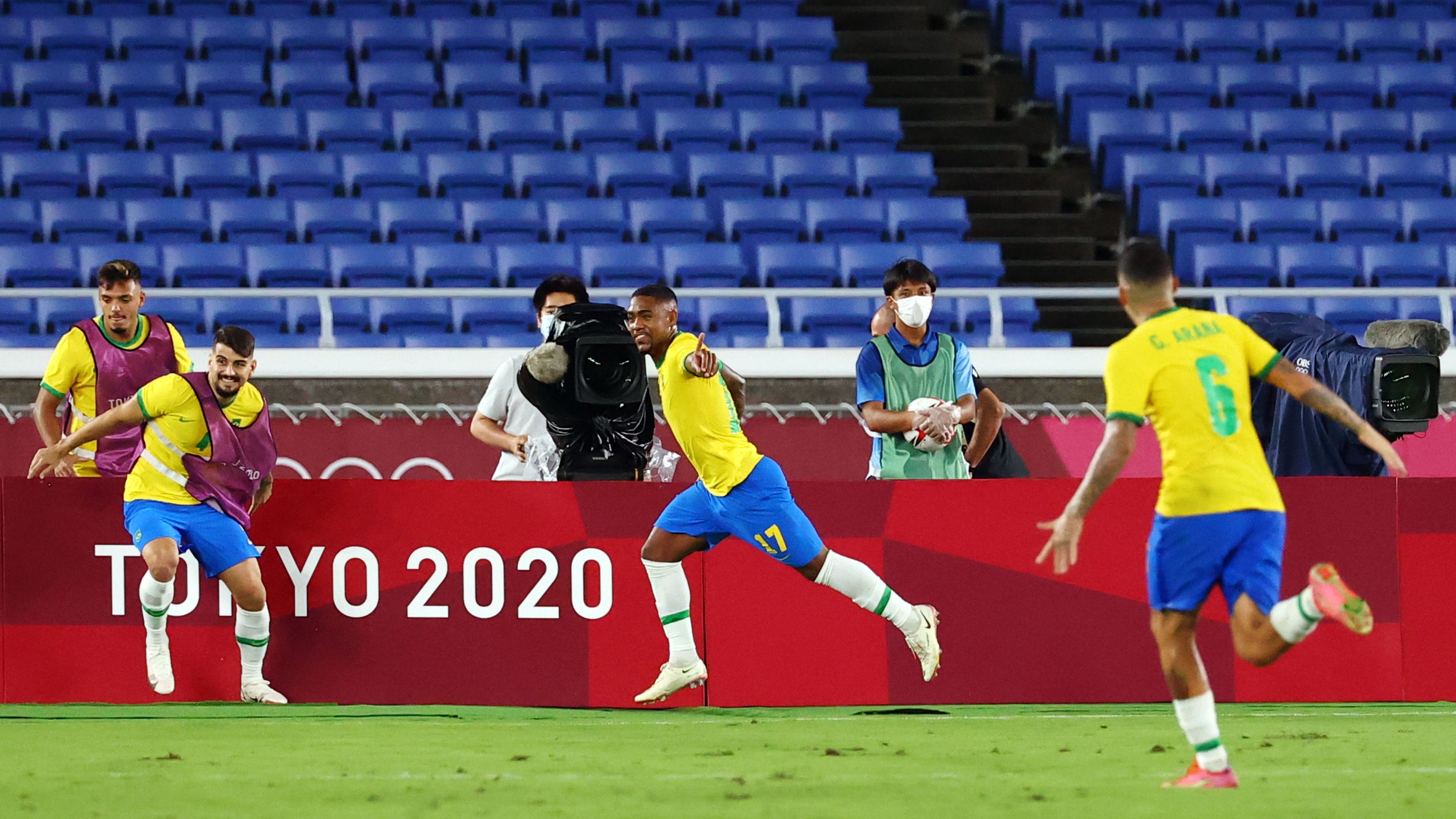 Brasil venció a España en tiempo extra y se quedó otra vez con la medalla de oro en el torneo masculino de fútbol de los Juegos Olímpicos