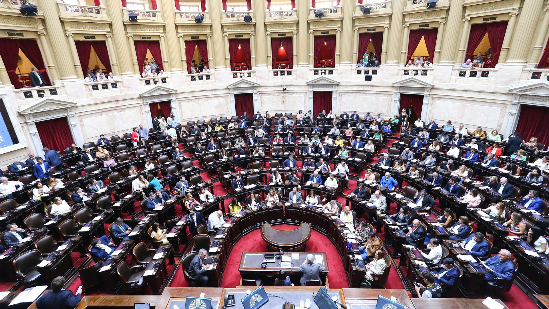 Debate de la moratoria previsional en Diputados (Luciano González)