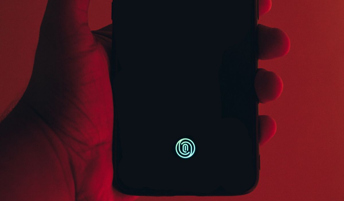 Samsung desarrolla una tecnología para desbloquear el celular en cualquier parte de la pantalla.
