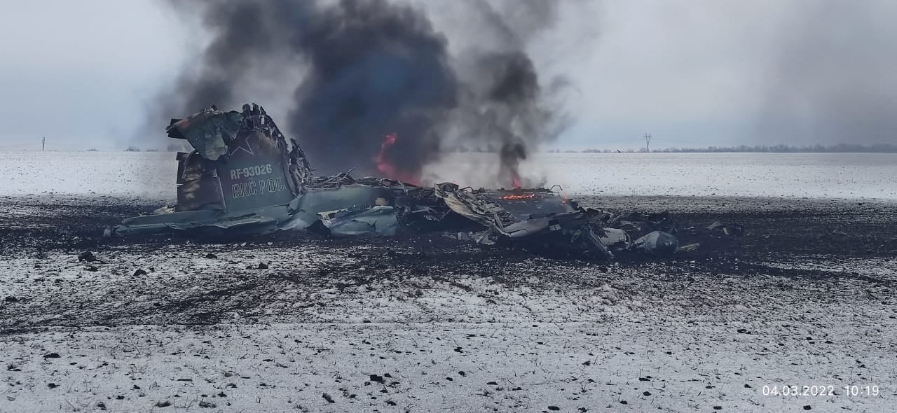 Un avión ruso derribado por la defensa ucraniana en Donetsk (Reuters)