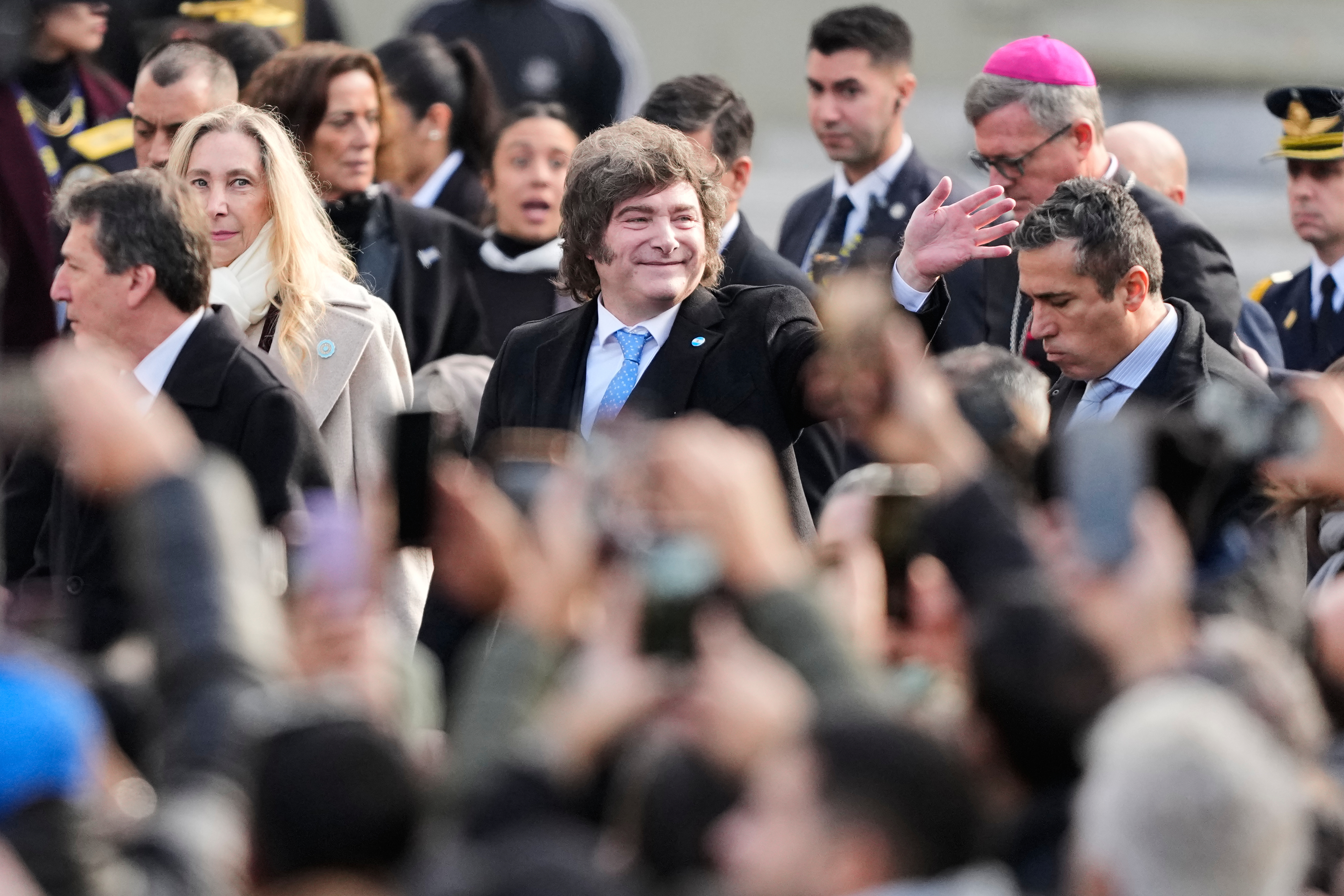 El Gobierno intenta un reseteo para dejar atr&aacute;s m&aacute;s de 100 d&iacute;as de una lenta agon&iacute;a