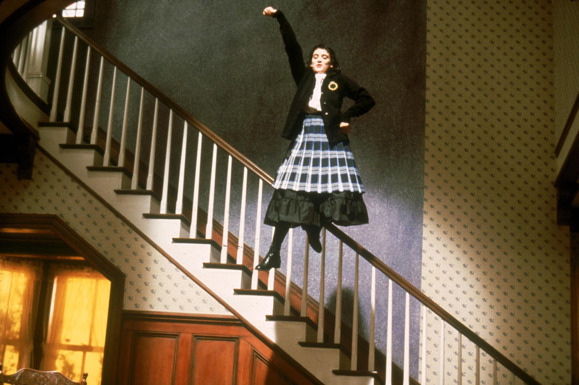 Winona Ryder en una escena de "Beetlejuice", en 1988 (Shutterstock)