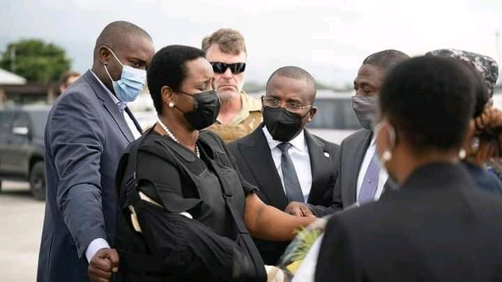 La ex primera dama de Haití Martine Moise, regresó al país tras el asesinato de su marido (Foto: REUTERS)