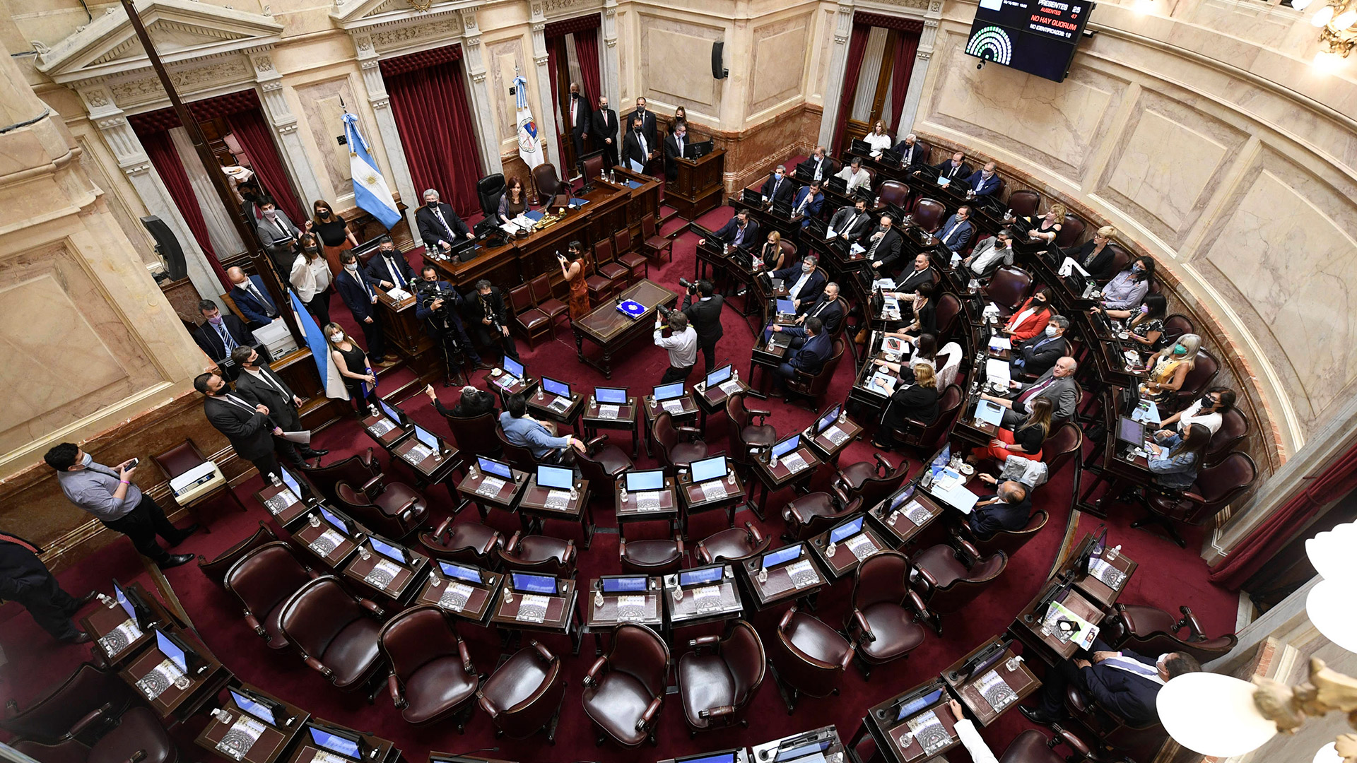 El senado aumentó su presupuesto el 86,4% y diputados el 64,2% contra una  inflación del 51,4 por ciento - Infobae