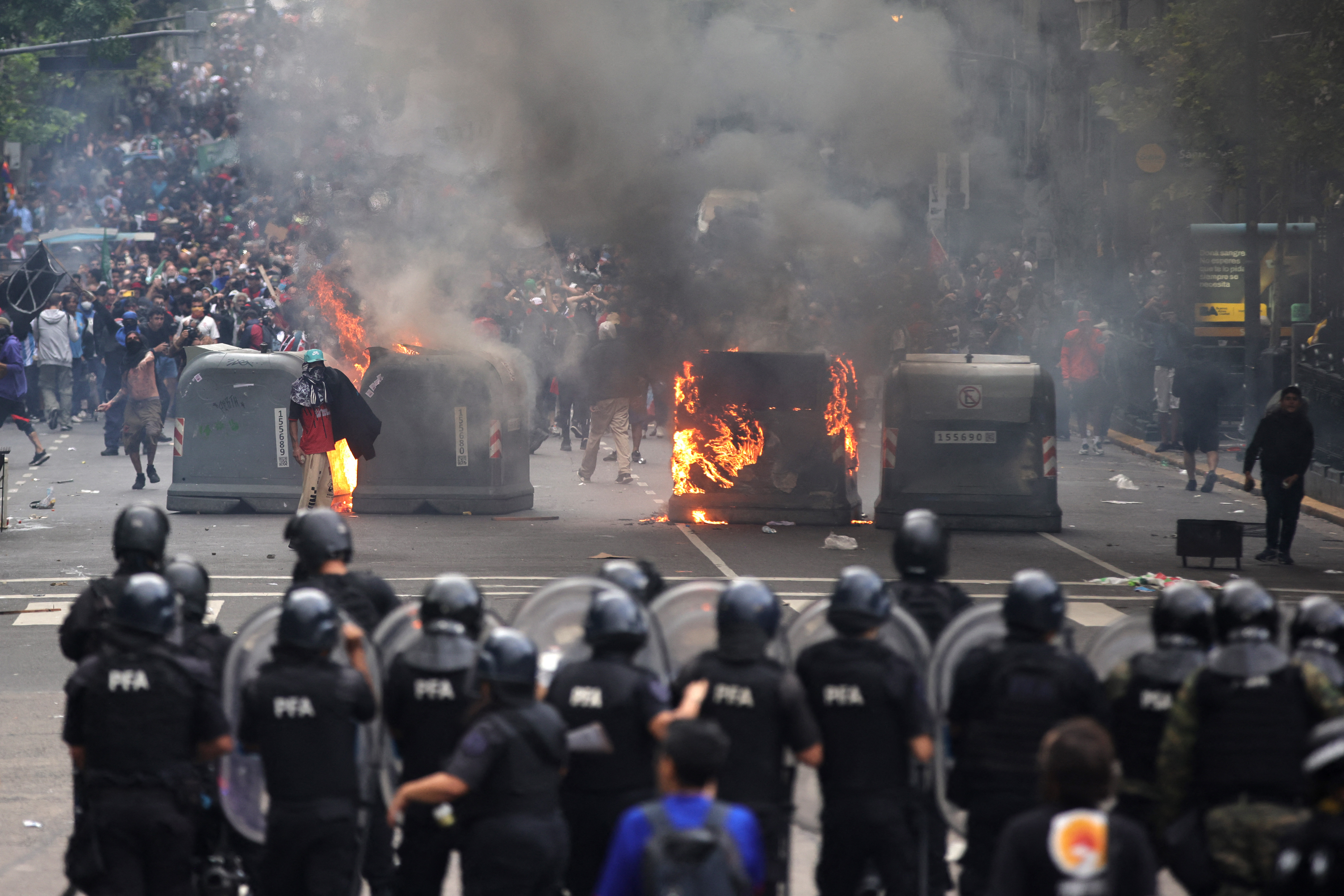 El Gobierno denunció a la jueza que liberó a los detenidos por los incidentes en el Congreso