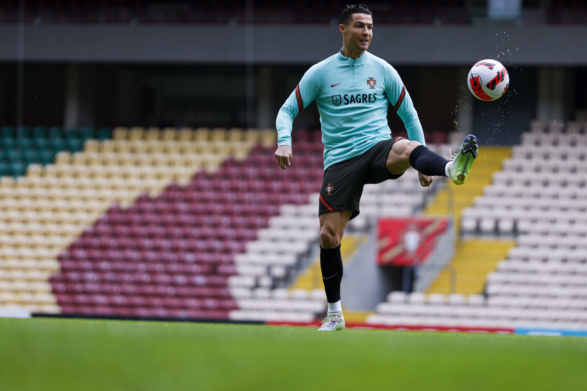 Cristiano Ronaldo com toda a vontade de dar a Portugal uma nova qualificação para o Mundial.