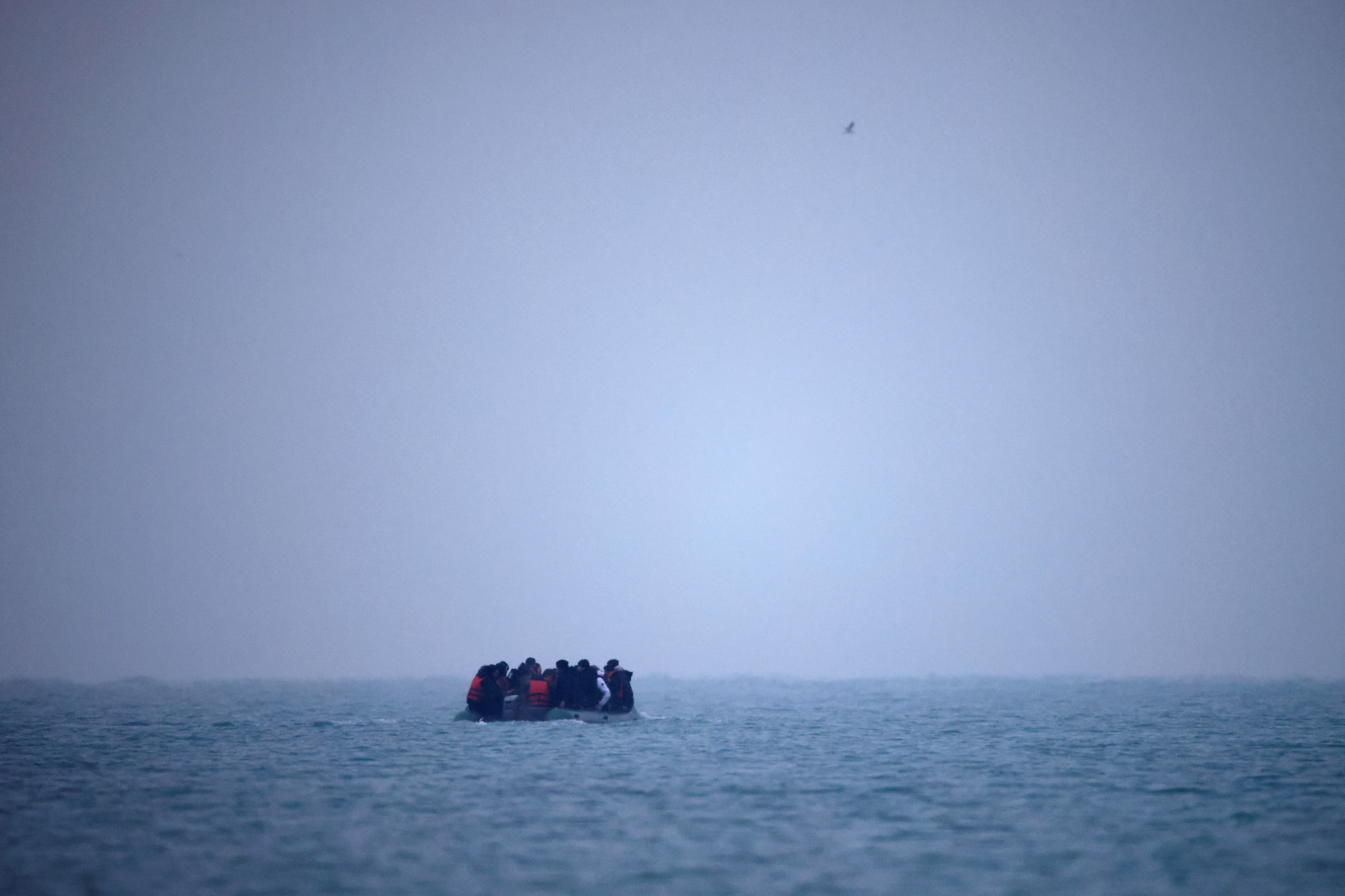 El miércoles, 27 personas murieron en el naufragio de una lancha en el Canal de la Mancha (Foto: Reuters)