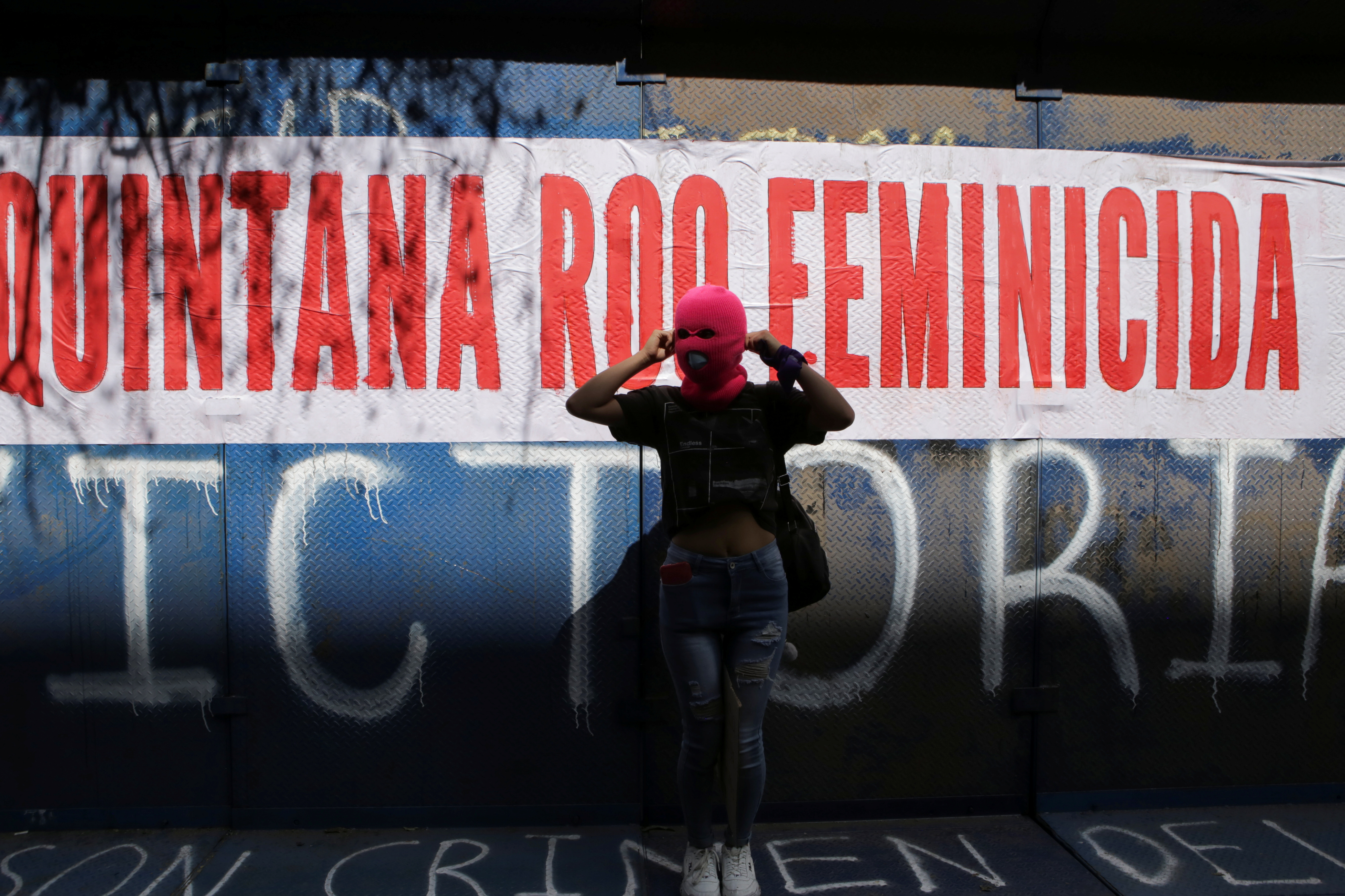  La marcha se realizó para exigir un alto a los feminicidios y la violencia contra las mujeres (REUTERS/Raquel Cunha)