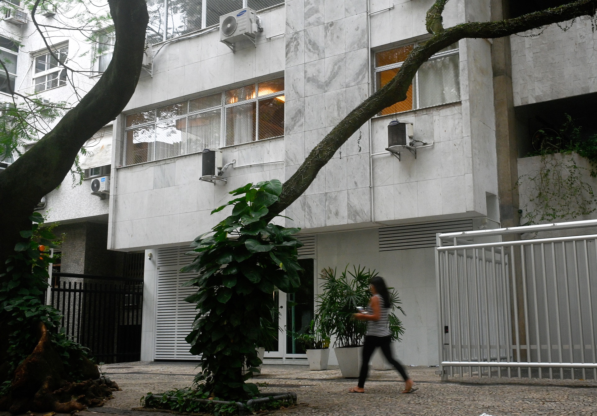 El edificio donde ocurrió el presunto asesinato (AFP)