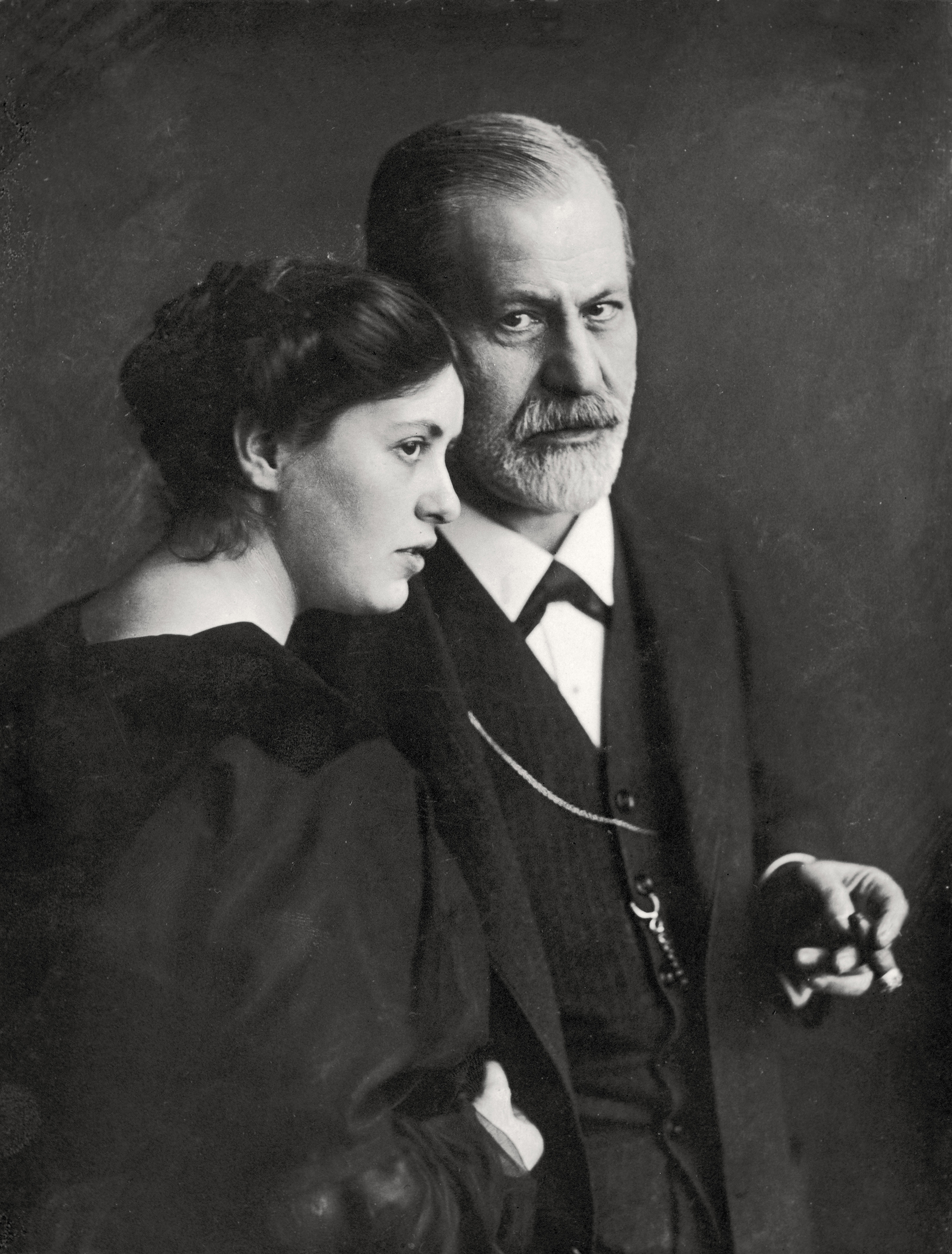 Freud se había llamado a la abstinencia sexual con su esposa. Sin embargo, hubo descuidos y recaídas en su objetivo y llegó la sexta hija en diciembre de 1895, Anna, quien luego sería su gran discípula y una pionera en el psicoanálisis infantil (Getty Images)