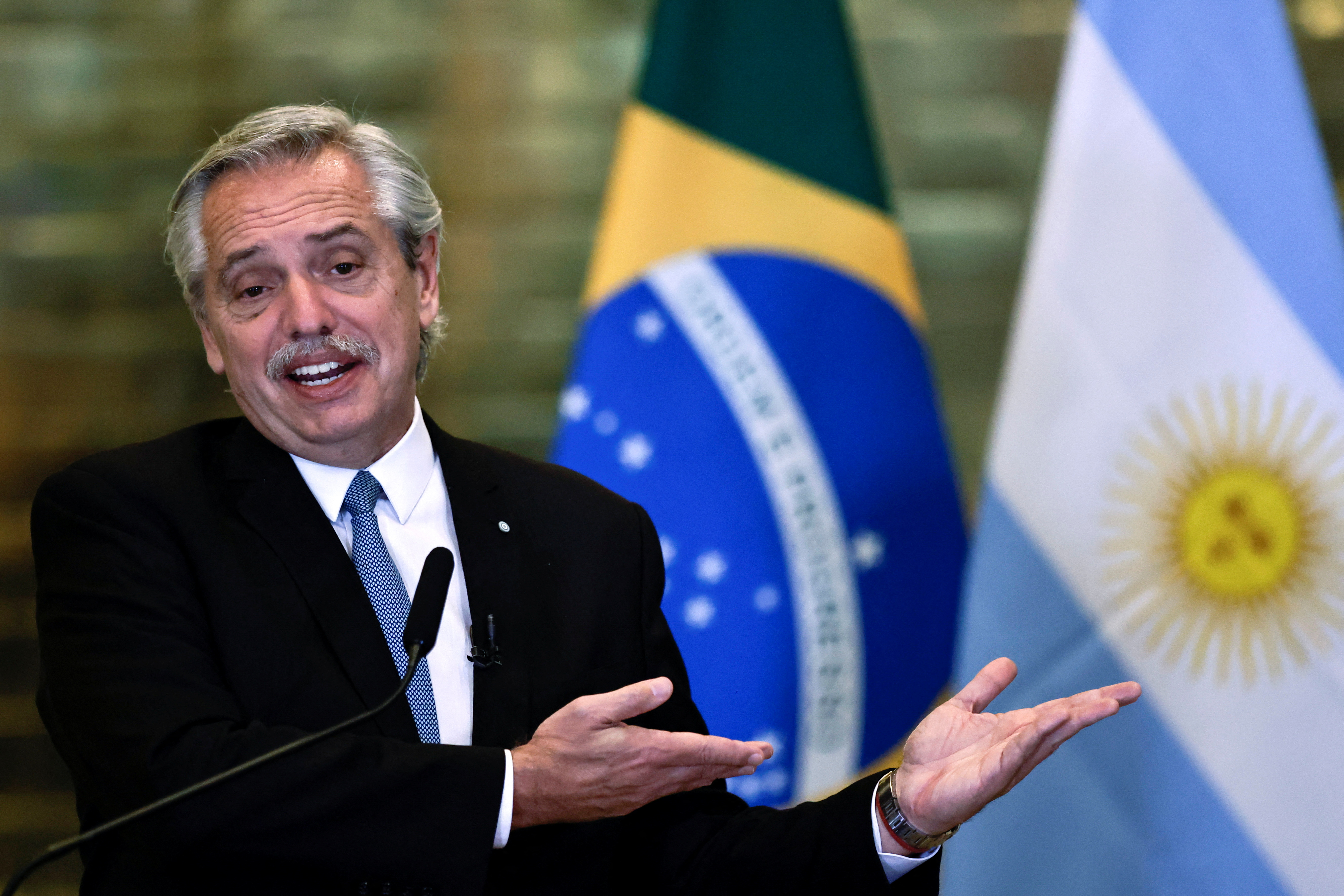 El Presidente considera que las PASO son el mejor mecanismo para dirimir las diferencias (REUTERS/Ueslei Marcelino)