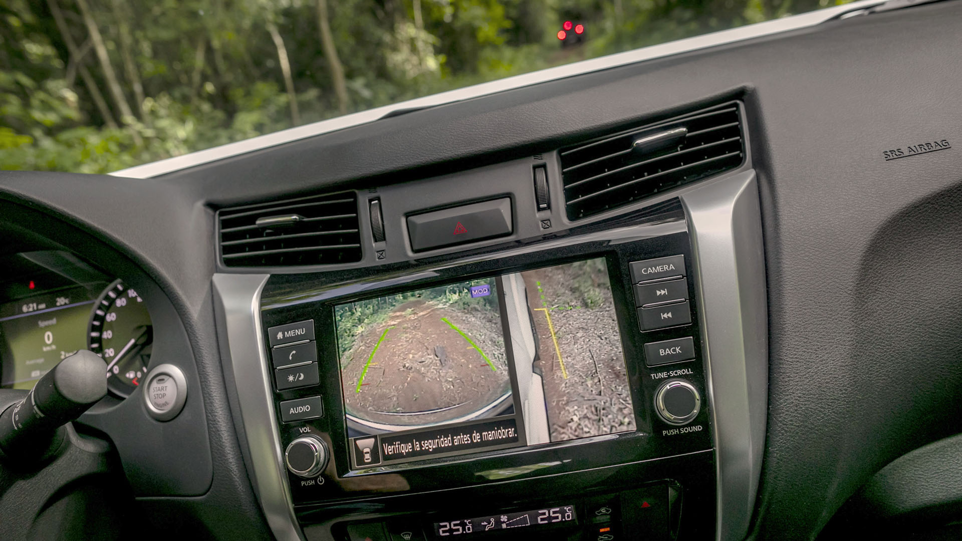 Nissan Safety Shield inkluderer alle ADAS assistanseverktøy, 360-graders overvåkingssenter med kameraer som dekker kjøretøyets miljø