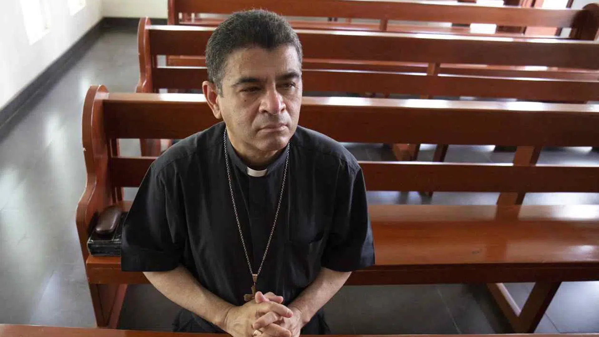 Monseñor Rolando Álvarez se mantiene en "oración y ayuno indefinido" para que cese la persecusión policial que sufre. Foto EFE Jorge Torres