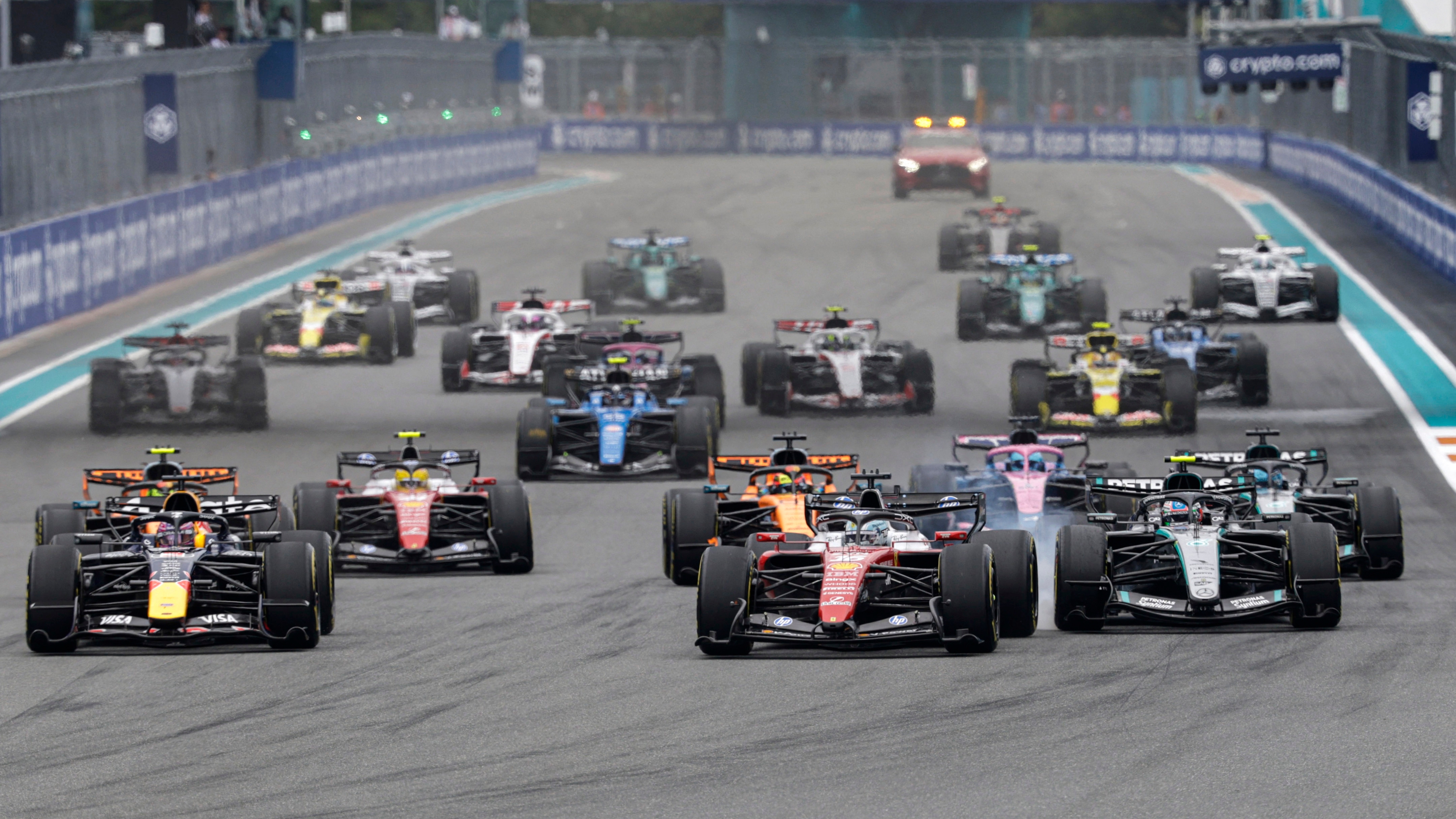 Los motivos detr&aacute;s de la huelga de strippers en medio del GP de Canad&aacute; de F1