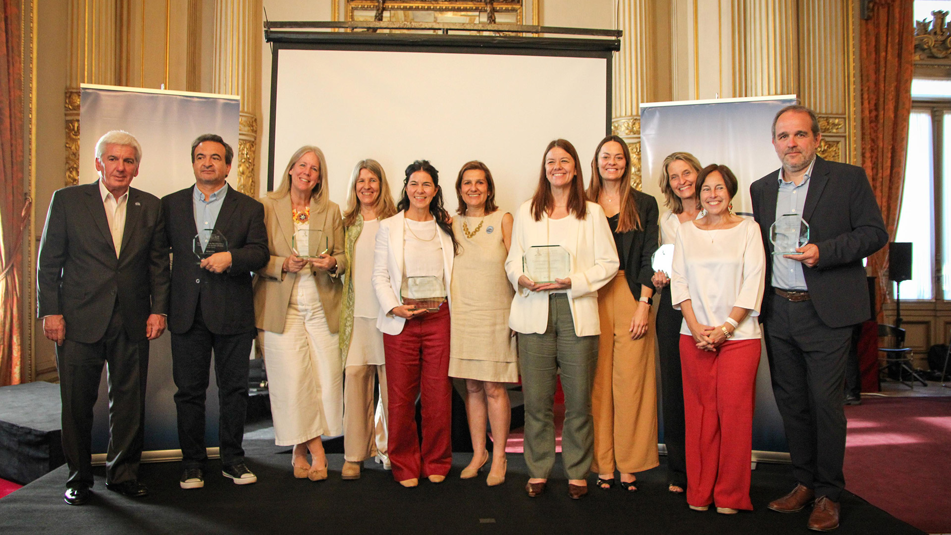 Sale a subasta “El sueño“, la misteriosa pintura de Frida Kahlo, y promete romper un récord histórico 