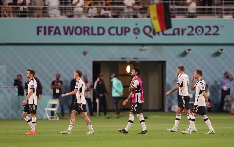 Fútbol - Copa Mundial de la FIFA Qatar 2022 - Grupo E - Alemania contra Japón - Estadio Internacional Khalifa, Doha, Qatar - 23 de noviembre de 2022 El alemán İlkay Gündoğan tras el partido. REUTERS/Lee Smith