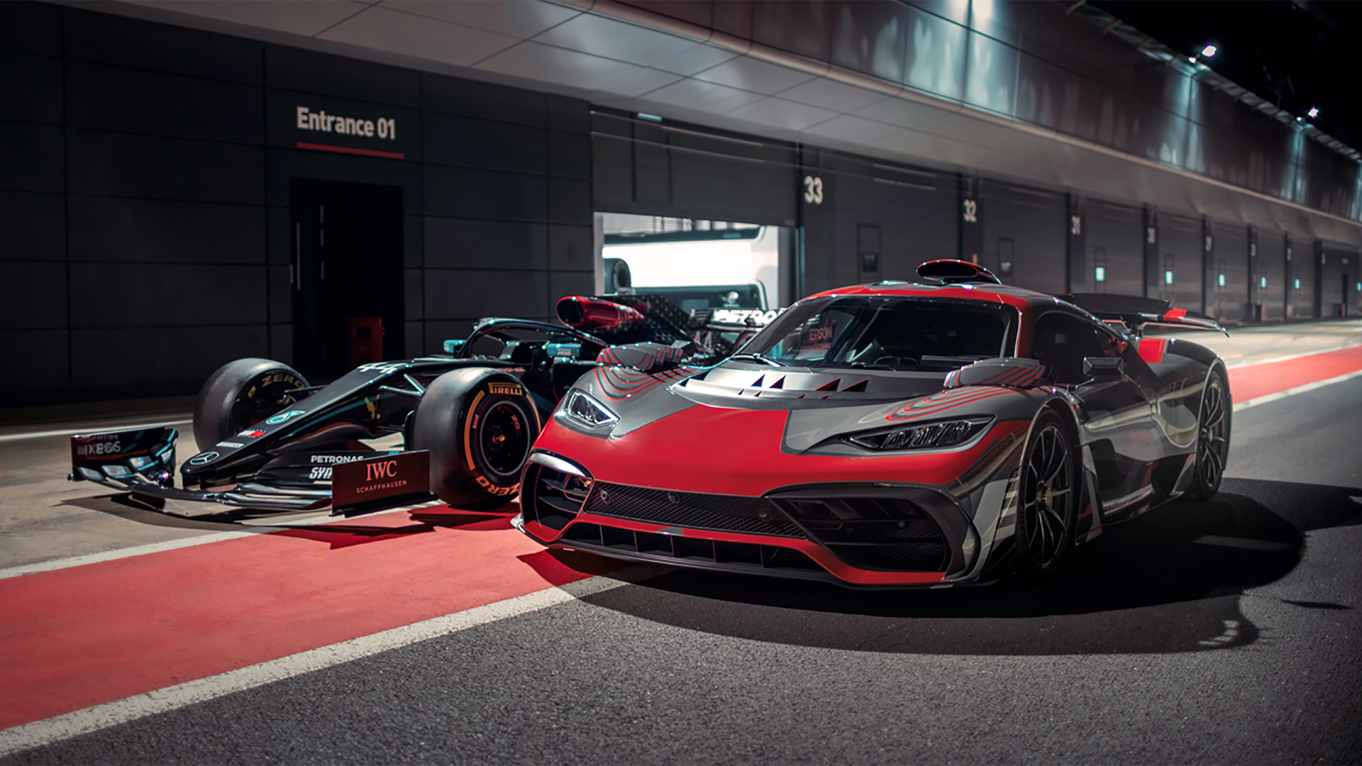 El Mercedes AMG Project One y el Mercedes W12 de Fórmula 1 de 2021. Ambos tienen la misma concepción mecánica