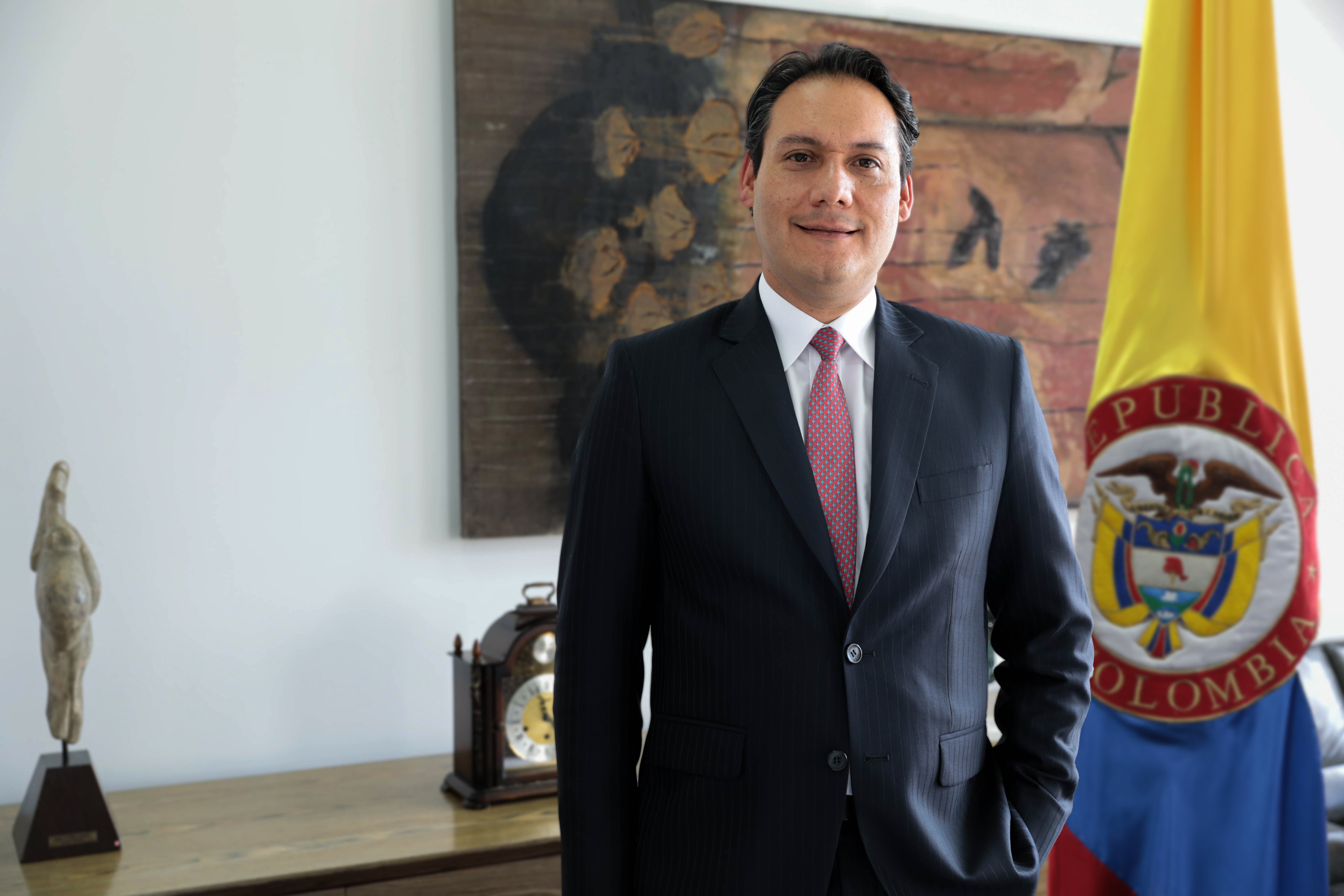 Tras salida del ministro de Hacienda, renunció el viceministro Técnico: “Fue un honor y un privilegio acompañar al ministro José Antonio Ocampo”