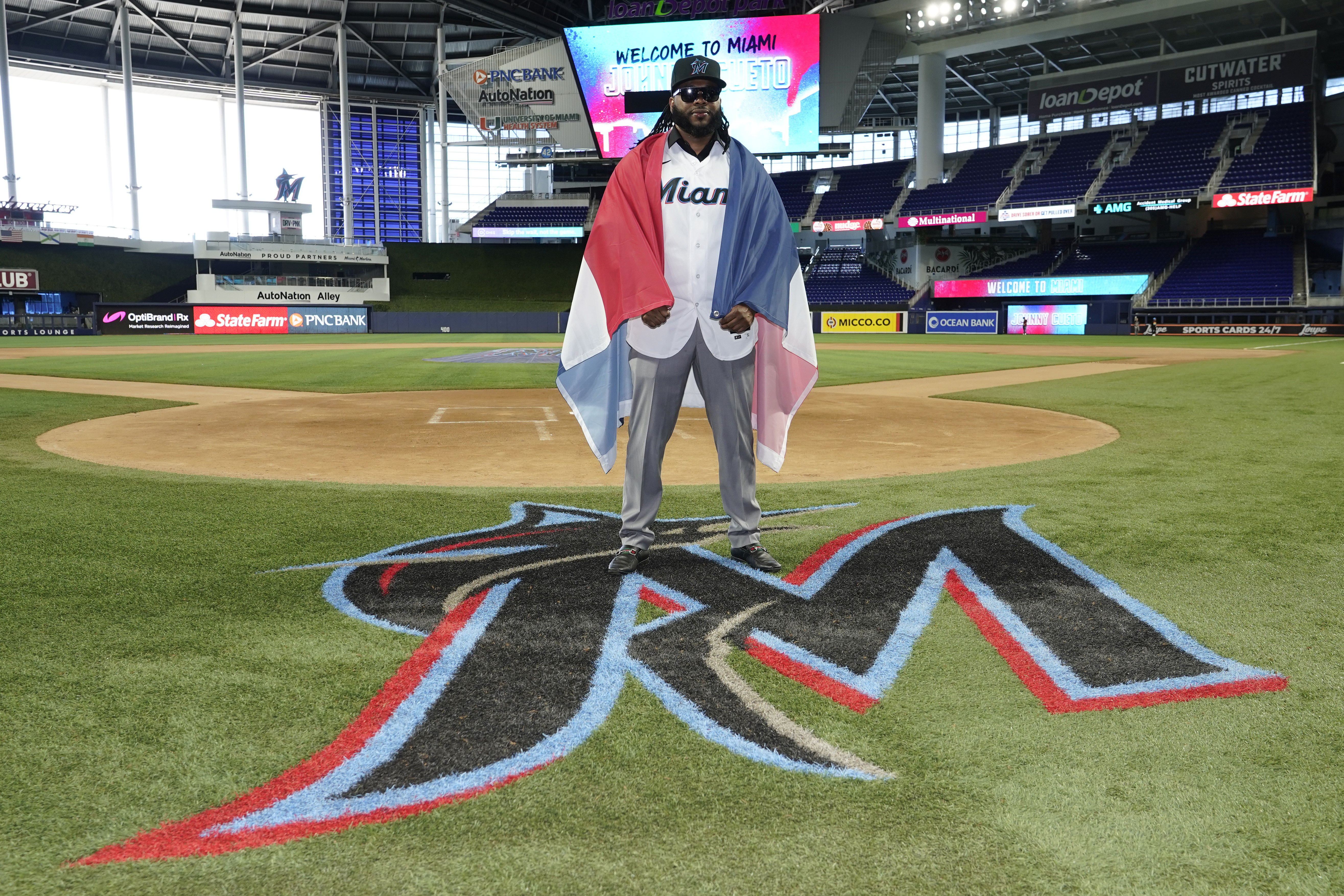 VISITANDO EL ESTADIO DE LOS MARLINS