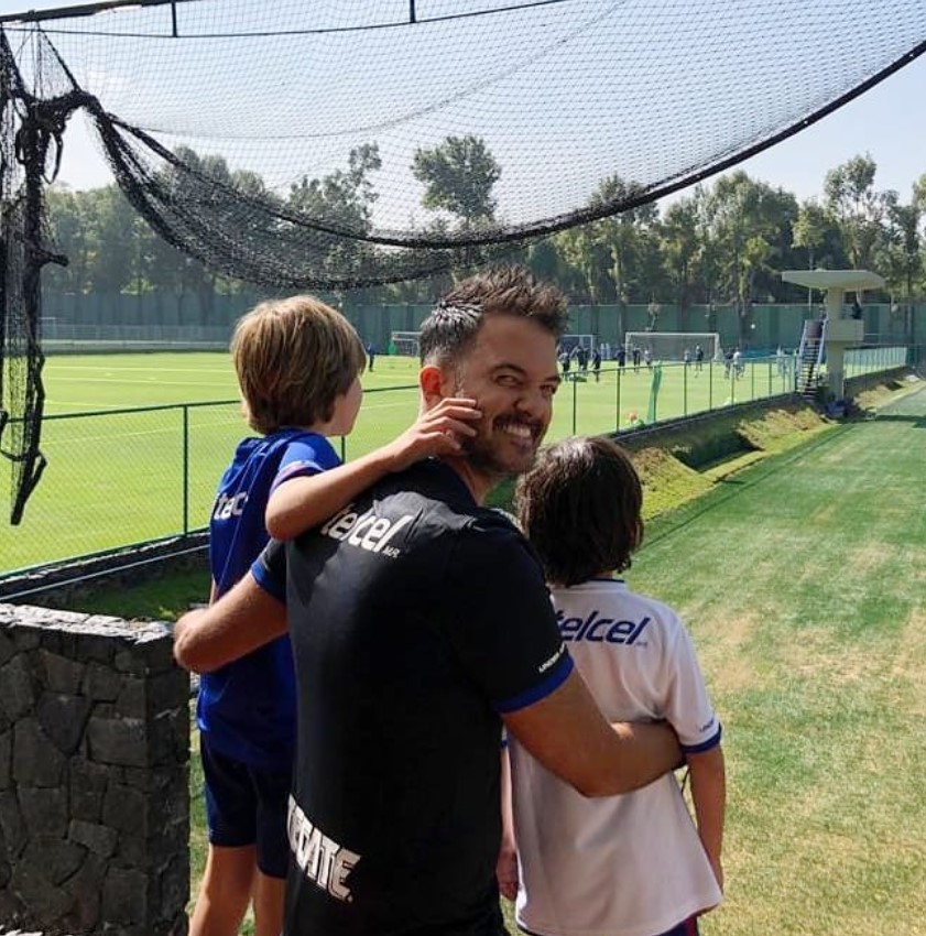 Para Ingrid Coronado, Fernando del Solar dejó "desprotegidos" a sus hijos (Foto: Instagram/@fernandodelsolar)