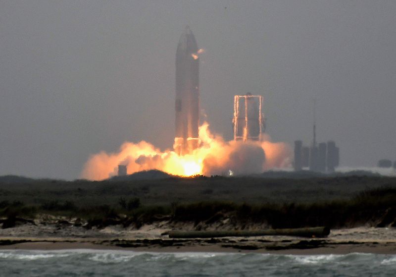 SpaceX lanzó desde Florida, su cuarto cohete Falcon 9