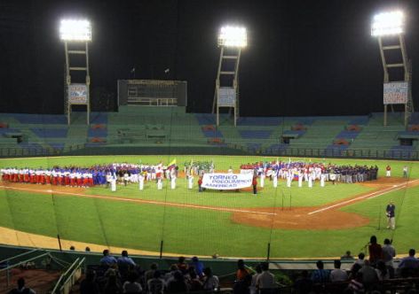 HAVANA, CUBA:  General view of the inauguration of the Americas Olympic Qualifying Tournament of Baseball, 25 August 2006, at the Latin American stadium of Havana. Twelve teams of the region will participate in the tournament, which two winners will get tickets for the 2008 Pekin Olympic Games, six will get places for the 2007 World Baseball Championship in Taiwan and seven will get places for the 2007 Rio de Janeiro Pan-American Games. AFP PHOTO/Adalberto ROQUE  (Photo credit should read ADALBERTO ROQUE/AFP/Getty Images)
