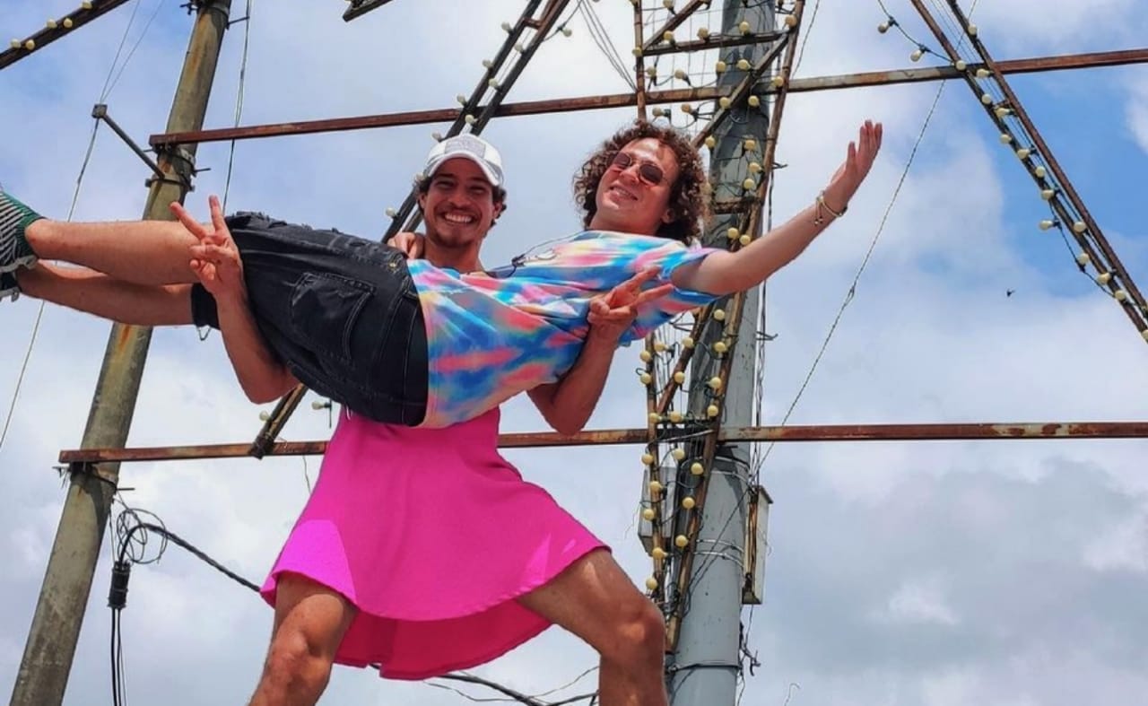 El Youtuber Caleno Que Se Tatuo A Luisito Comunica En Una Nalga Infobae