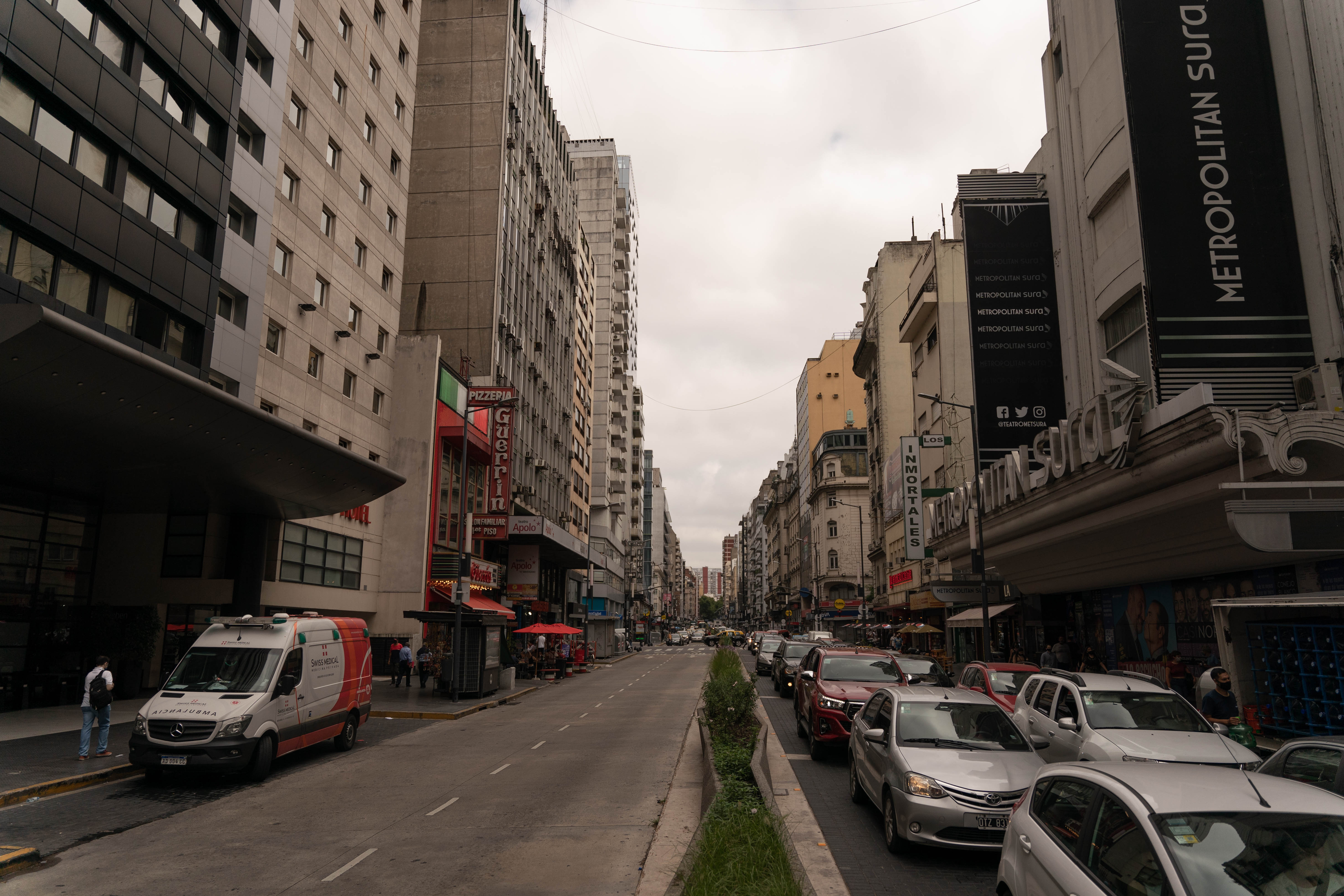 El microcentro porteño, uno de los barrios más afectados por la pandemia (Foto: Franco Fafasuli)