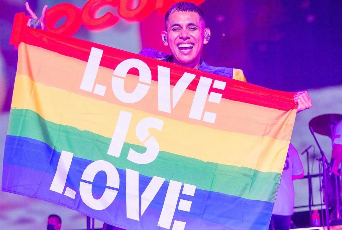 Jhonny Caz, de Grupo Firme, será coronado como rey gay 2022 en marcha LGBT+ de la CDMX